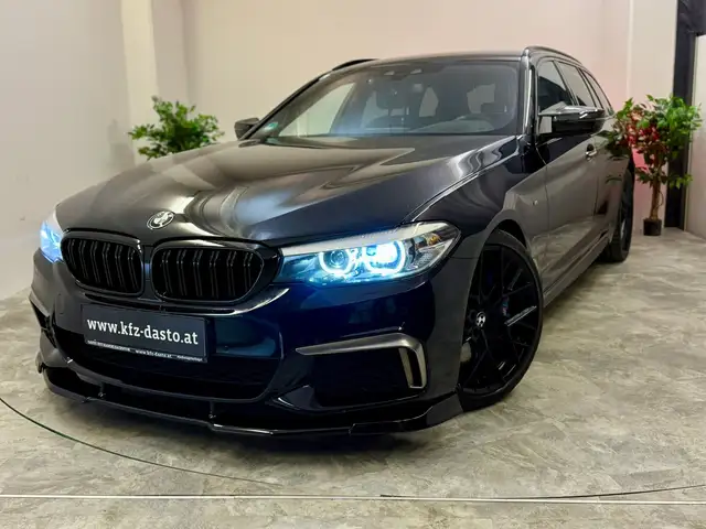 BMW M550 // ALL BLACK // LCI OPTIK II