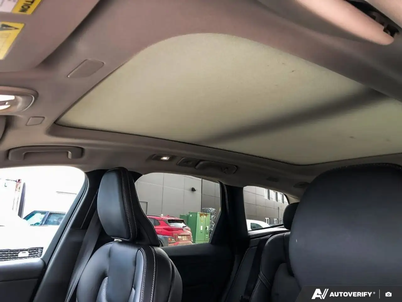Volvo XC60 снимка Volvo XC60