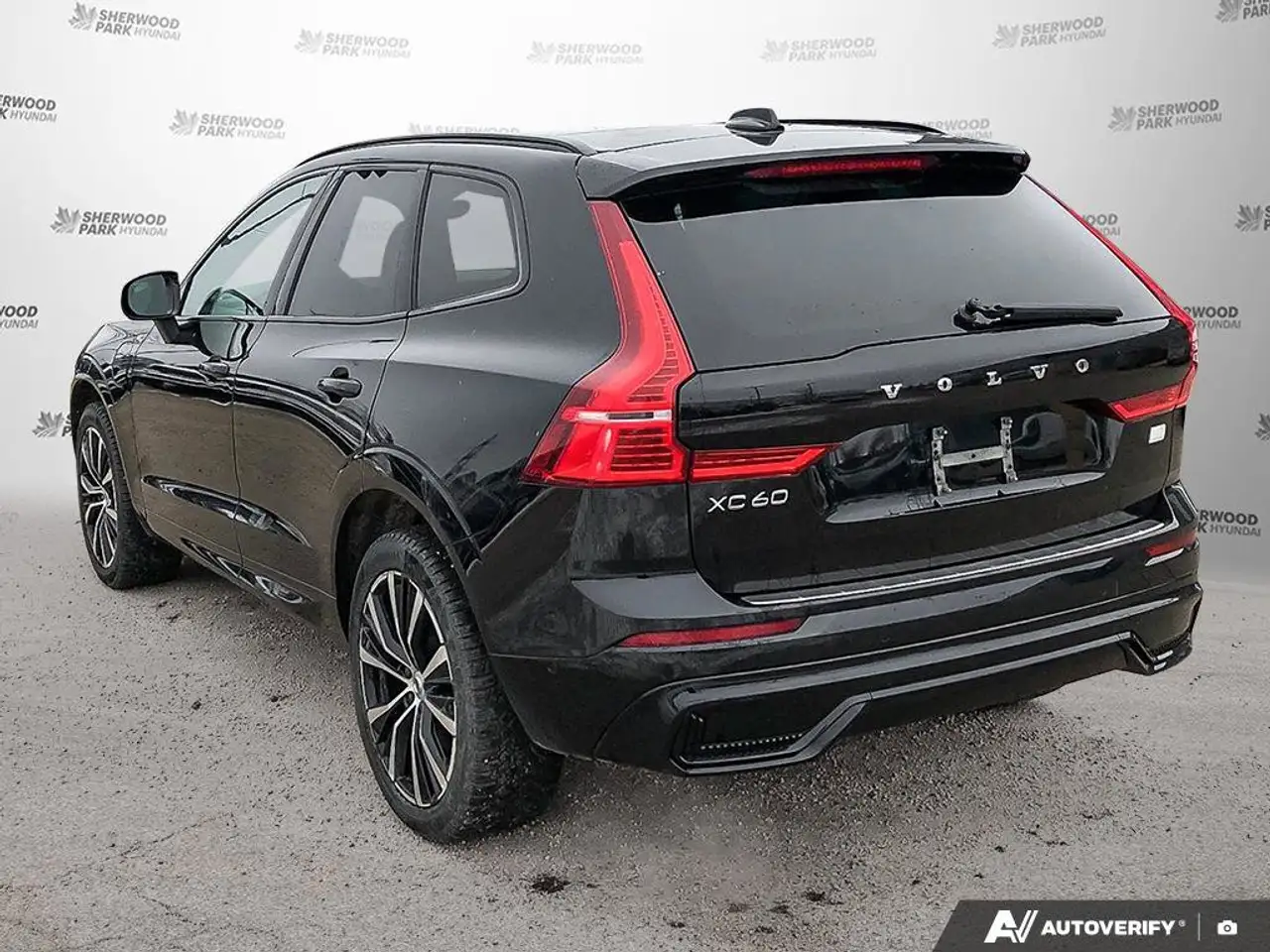 Volvo XC60 снимка Volvo XC60