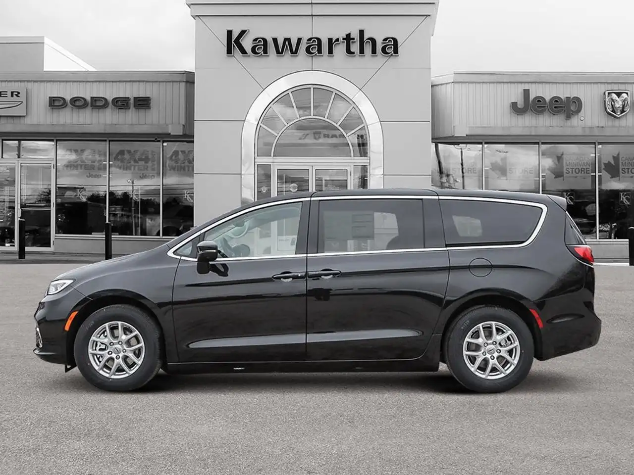Chrysler Pacifica снимка Chrysler Pacifica