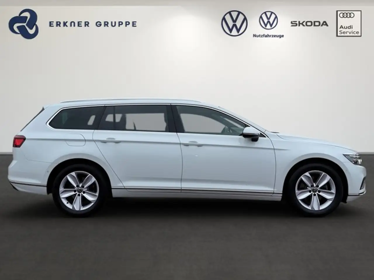 Volkswagen Passat Variant 2.0TDI DSG Elegance+AHK+Pano+Standheizung 3