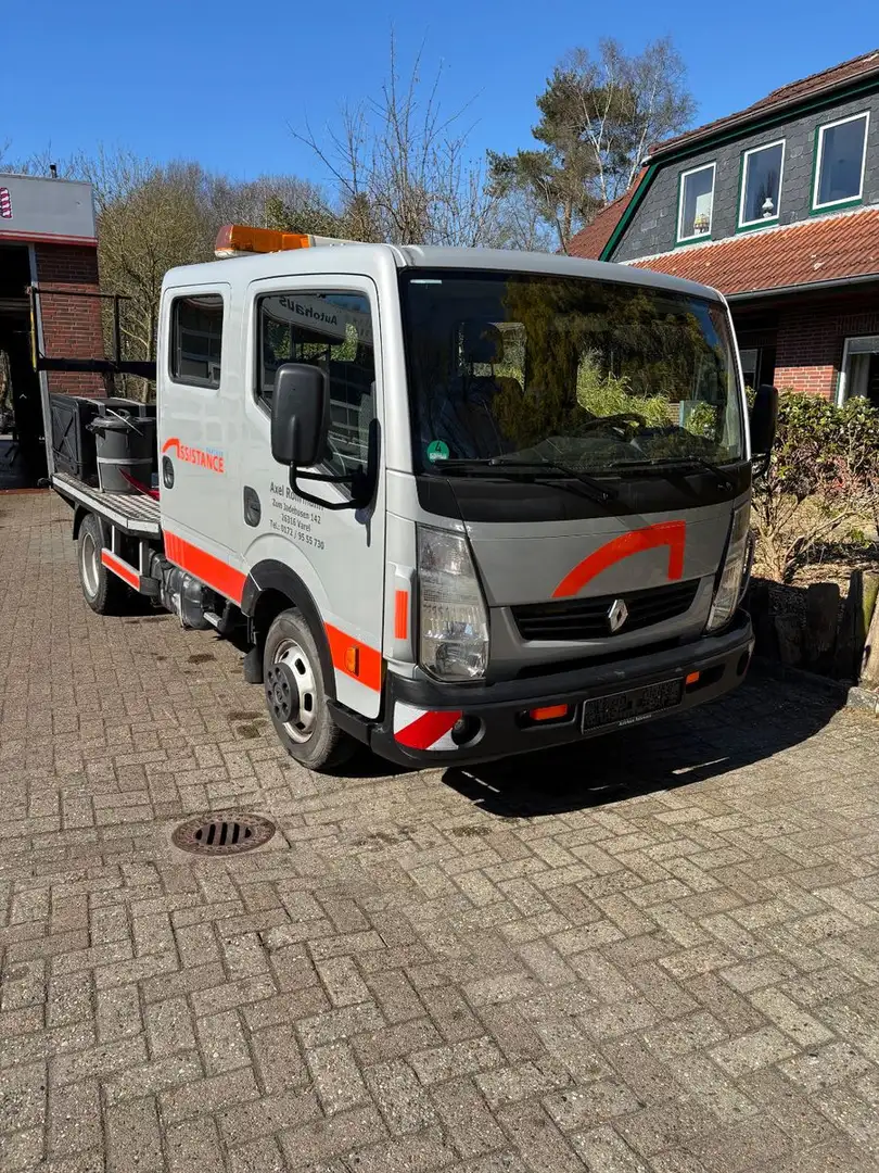 Renault Maxity Zilver - 1