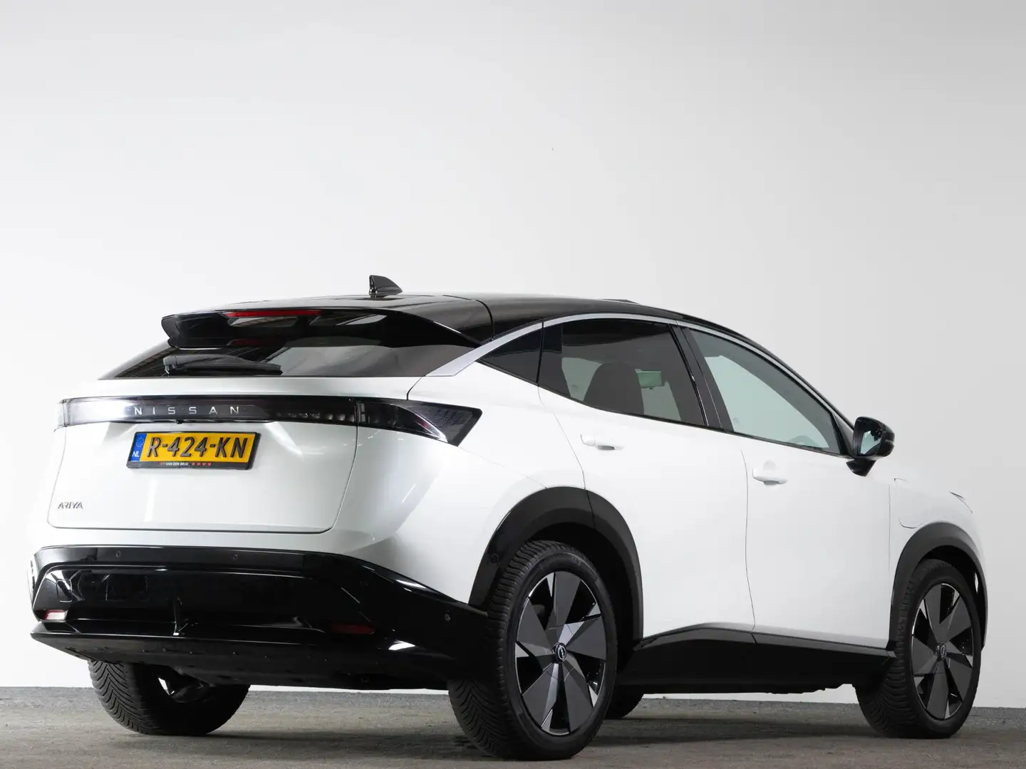 Nissan Ariya Evolve 91 kWh 242 PK | LED | Panoramadak | 360 Cam Alb - 2