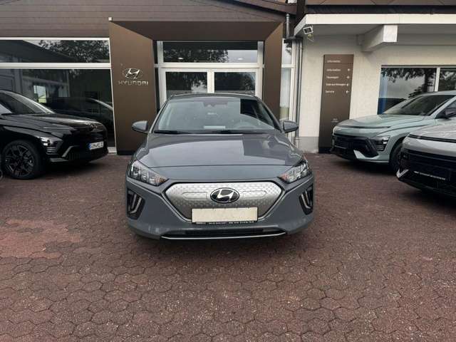 Hyundai IONIQ Facelift Elektro STYLE-Paket LED Klima