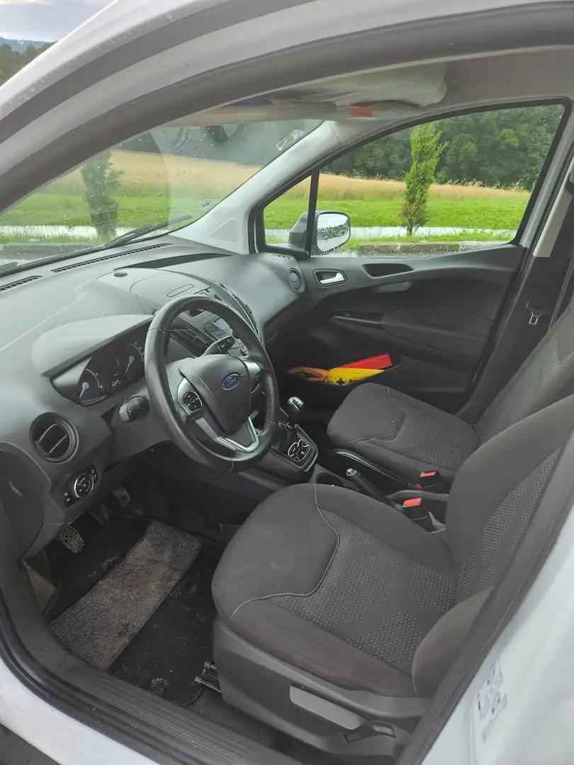 Ford Courier Biały - 2