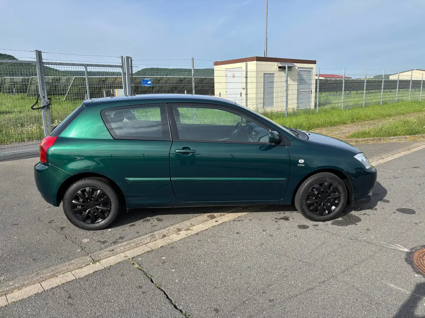 Toyota Corolla 1.6 Compact Verde - 2