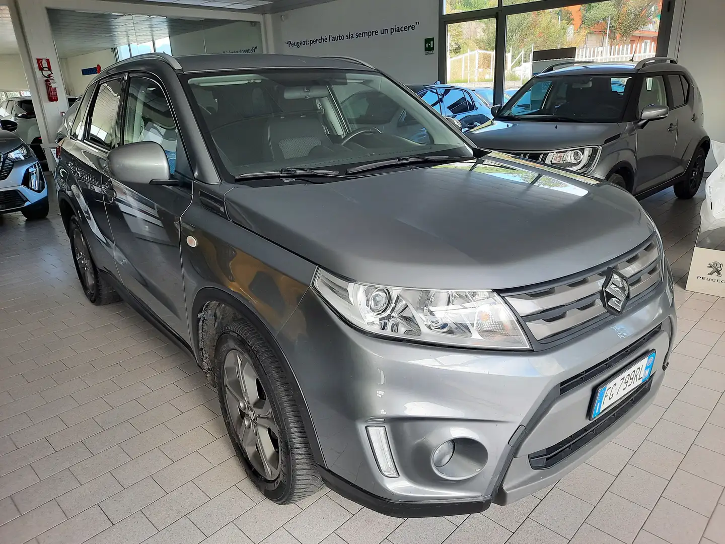 Suzuki Vitara VITARA 2WD COOL DDIS 1.6 120CV Grigio - 2