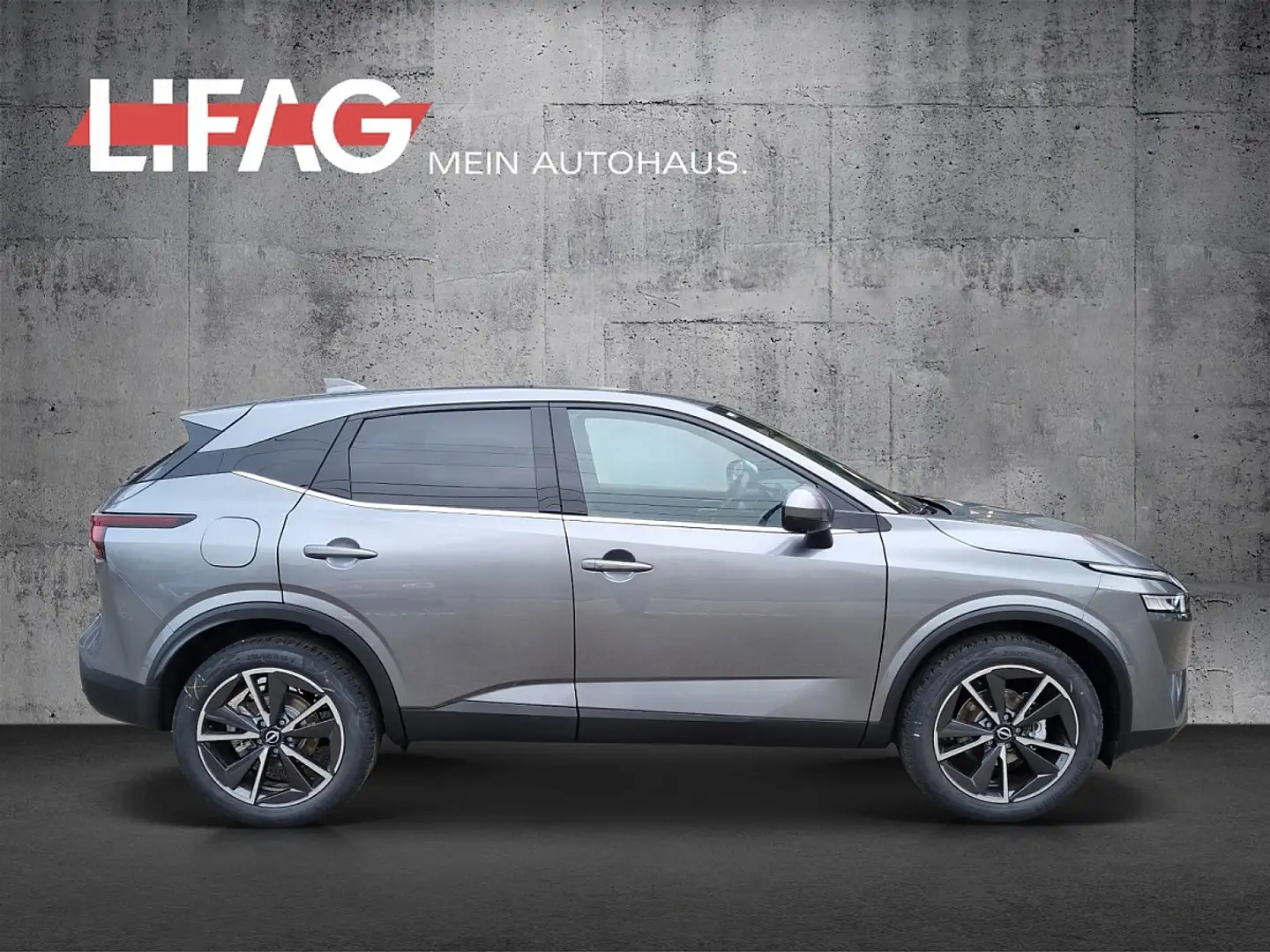 Nissan Qashqai 1,3 MHEV 4x4 Tekna Autom *ab € 27.990,-* Grijs - 2