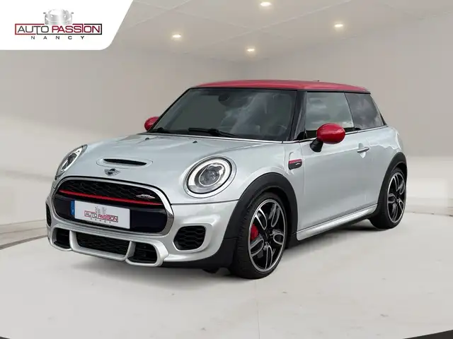 MINI John Cooper Works Coupe Mini John Cooper Works F56 2.0 231cv
