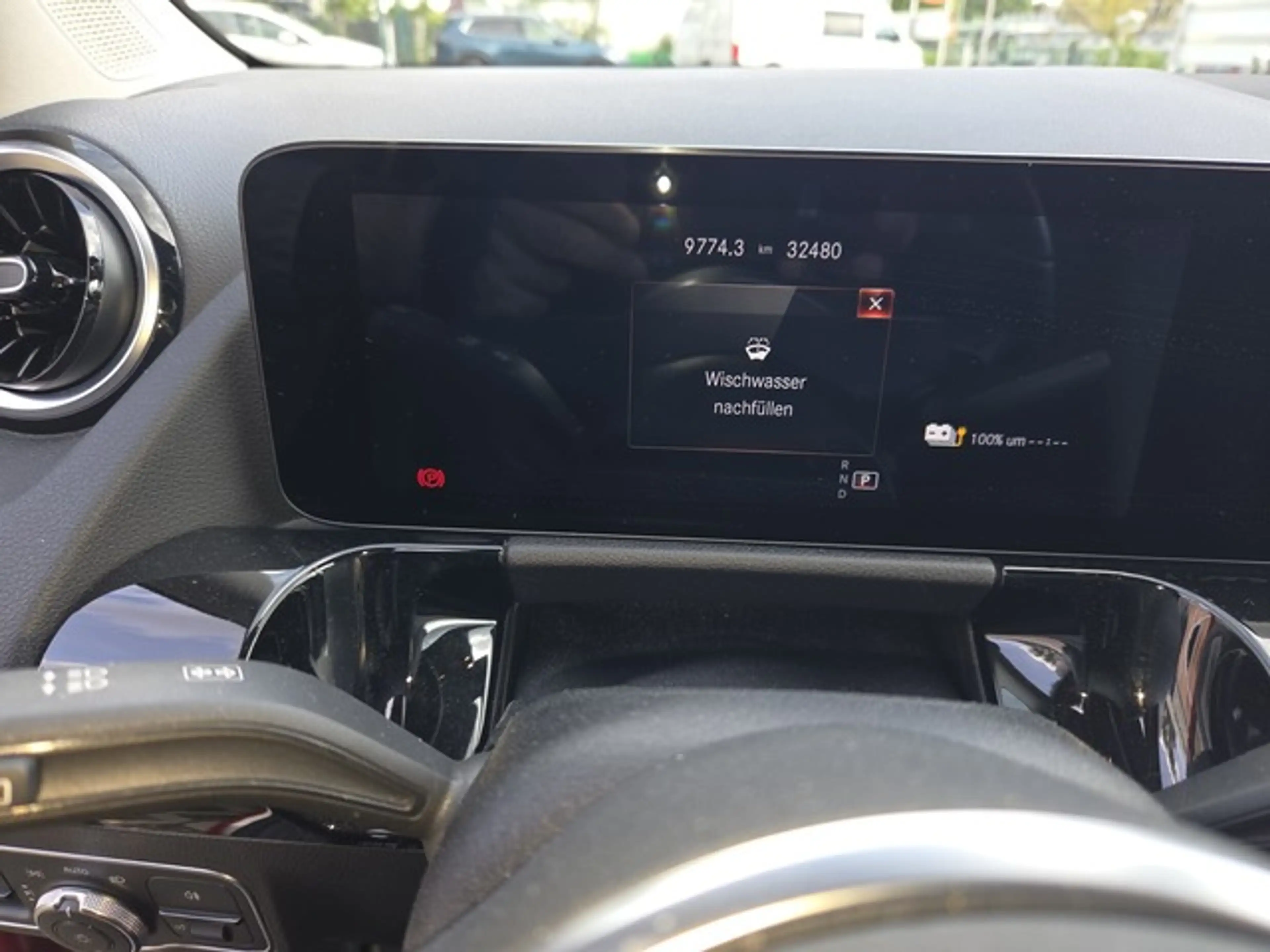 Mercedes-Benz GLA 250 e Progressive LED HP MBux Navi Spur — photo 13