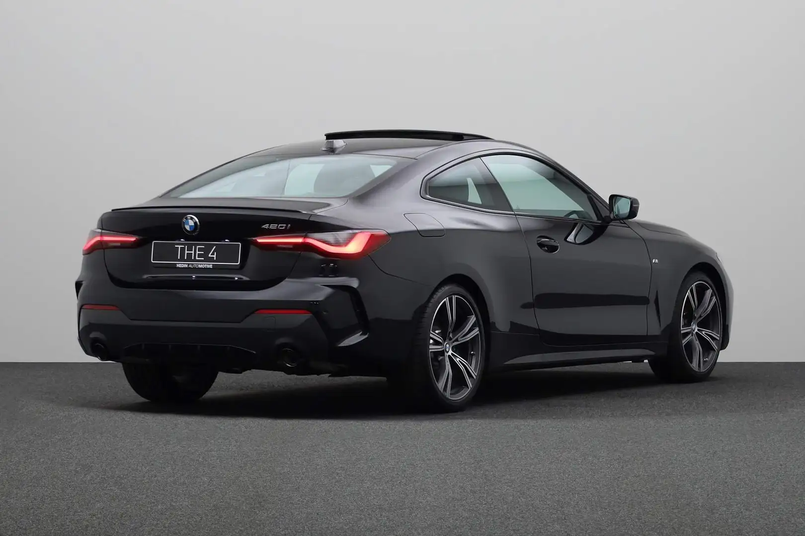BMW 420 4-serie Coupé 420i | M-sport Pro. | Comfort Access Zwart - 2