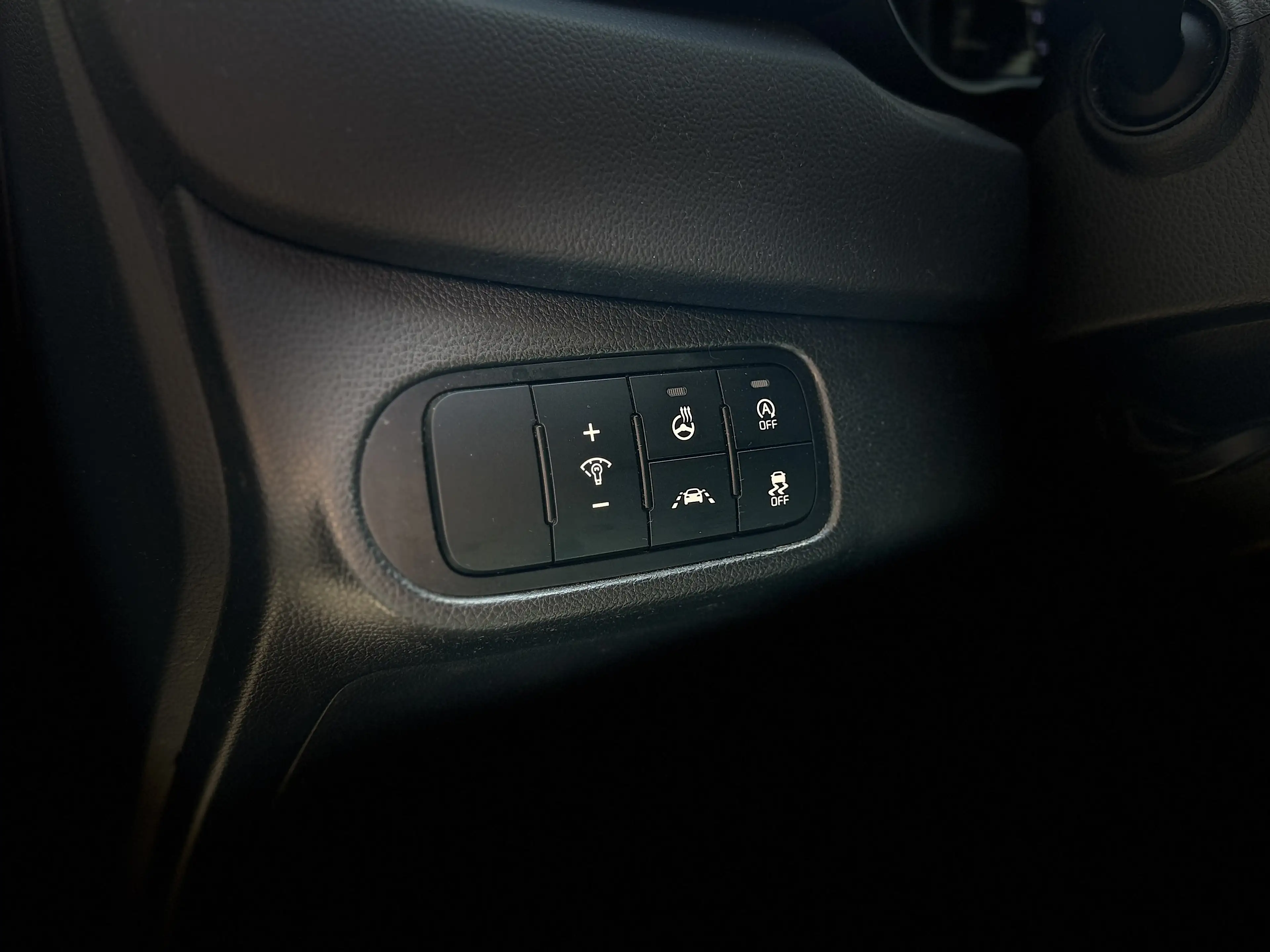 Kia Carens Spirit - 7 Sitzer - Klimaanlage - 2 . Hand — photo 15