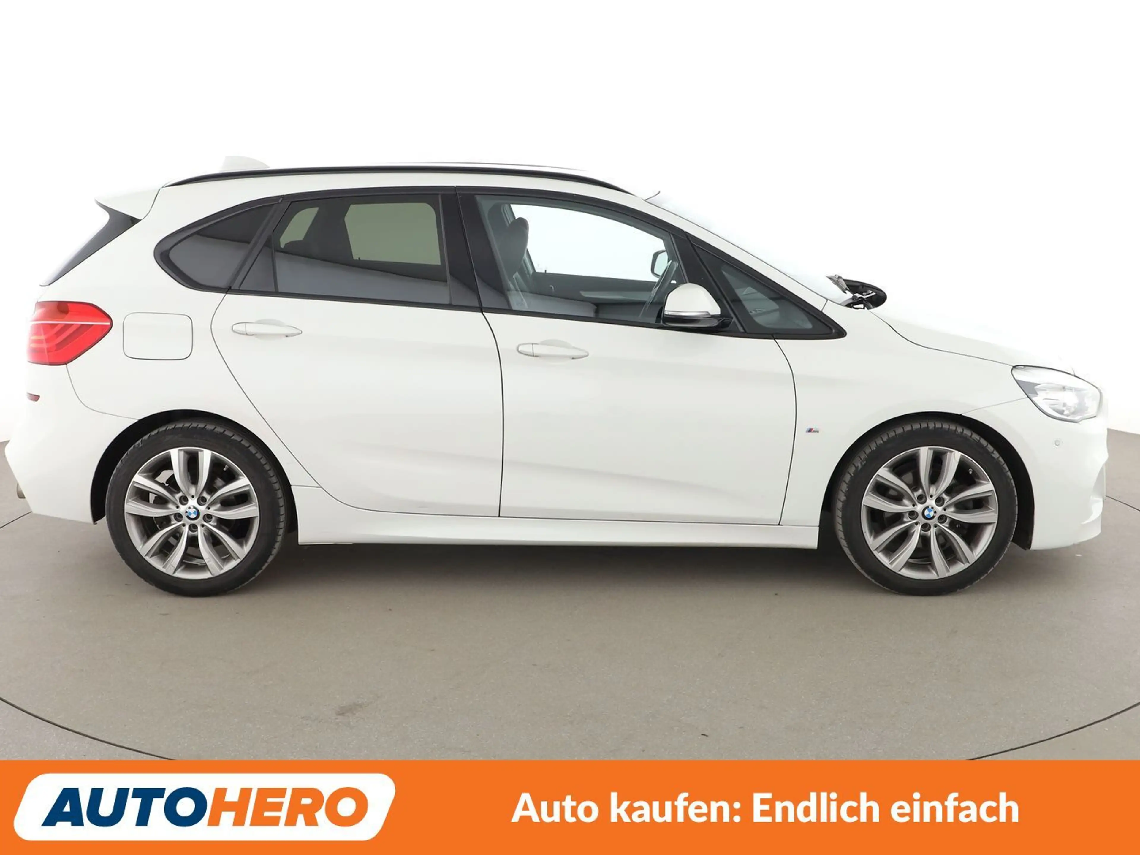 BMW 220 220d Active Tourer M Sport Aut.*NAVI*LED*CAM*HUD* — photo 7
