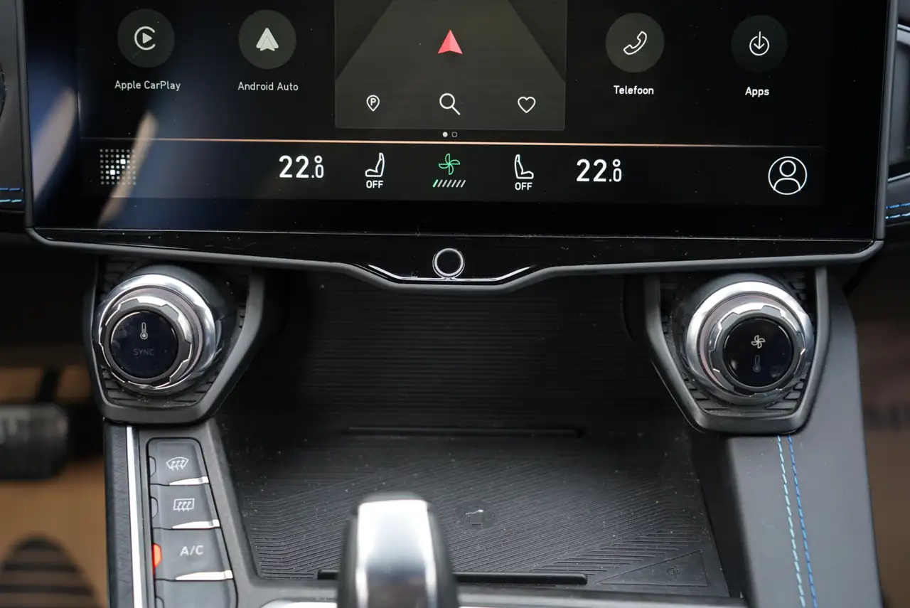 Lynk & Co 01 PHEV 1.5 Turbo**360 CAM**Facelift!! 12