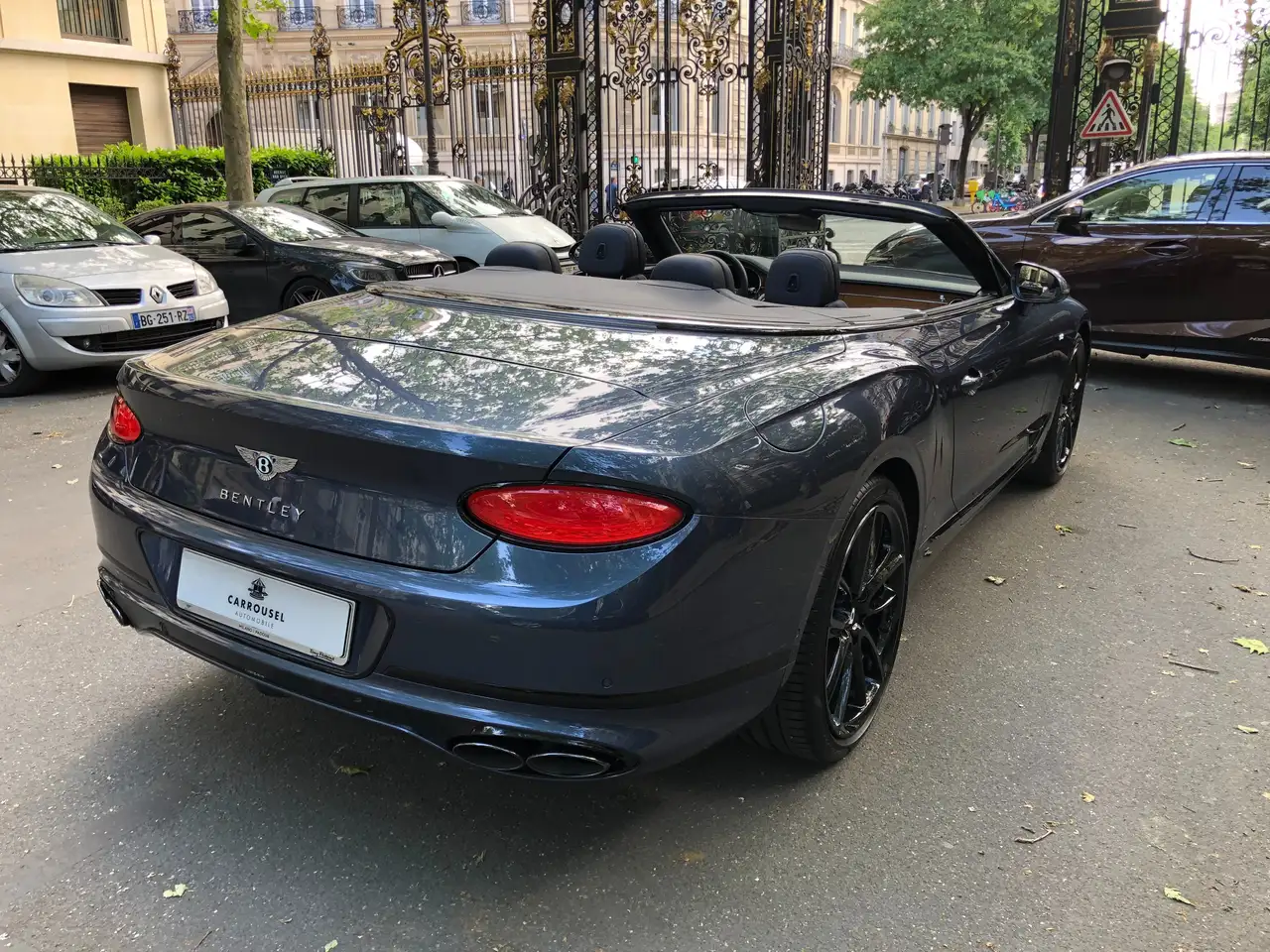 Bentley Continental GTC 2021