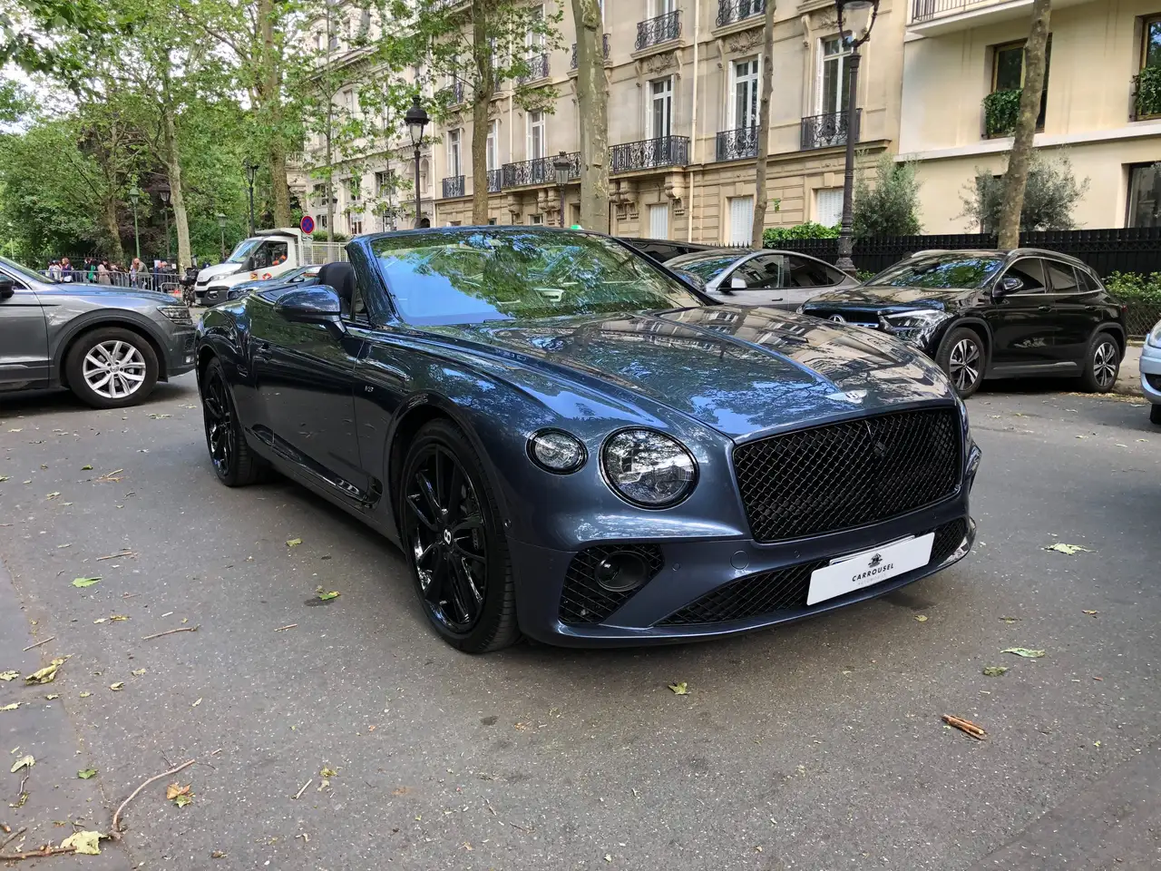 Bentley Continental GTC 2021 — фото 31