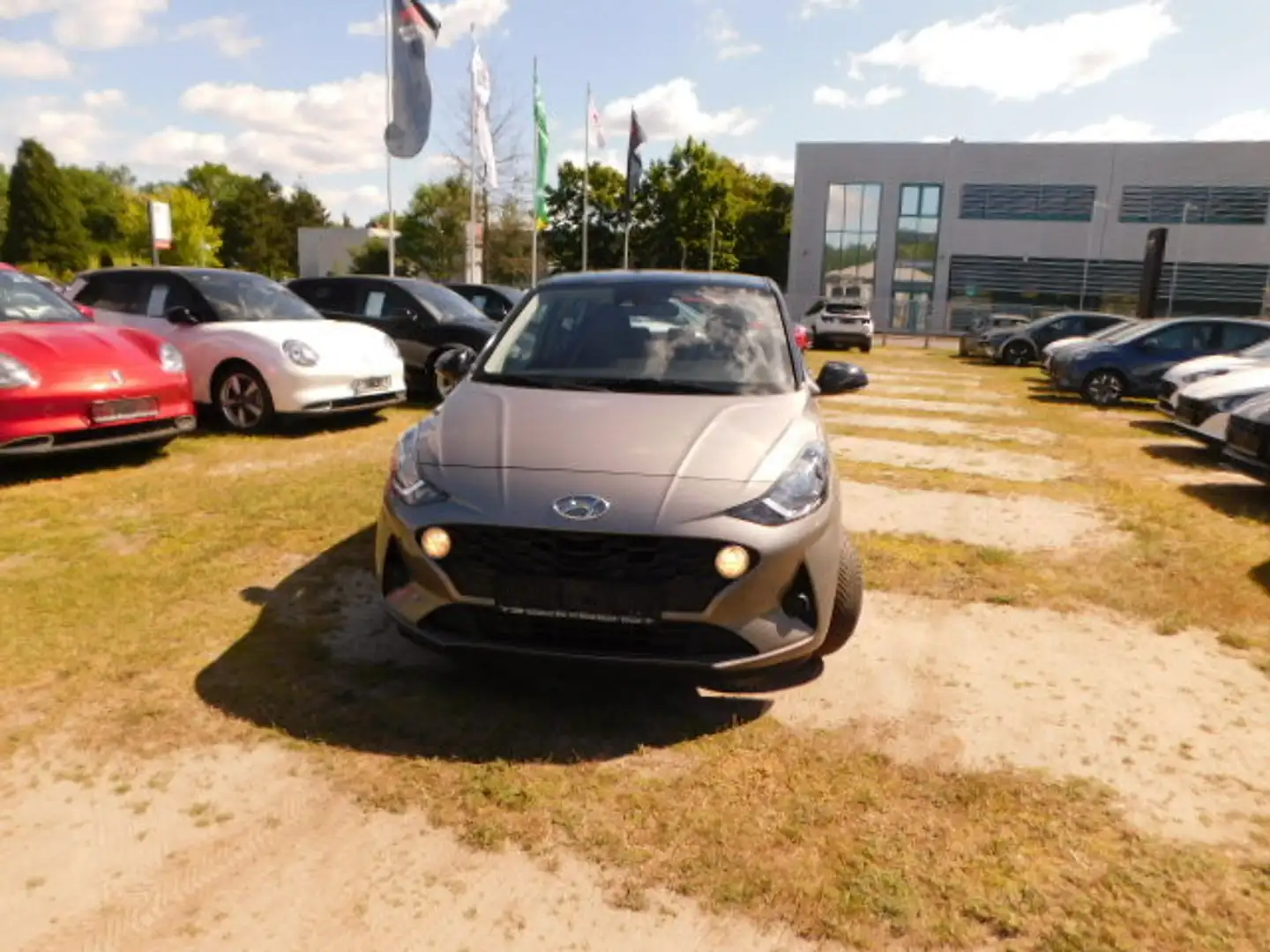 Hyundai i10 Trend, Navi Beige - 2