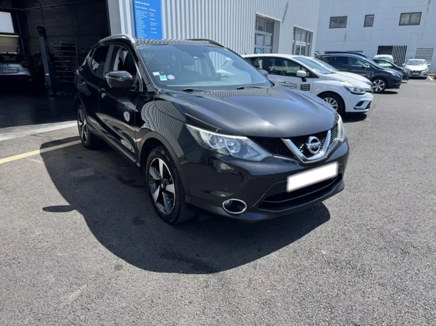 Nissan Qashqai 1.2L DIG-T 115ch Connect Edition Noir - 2
