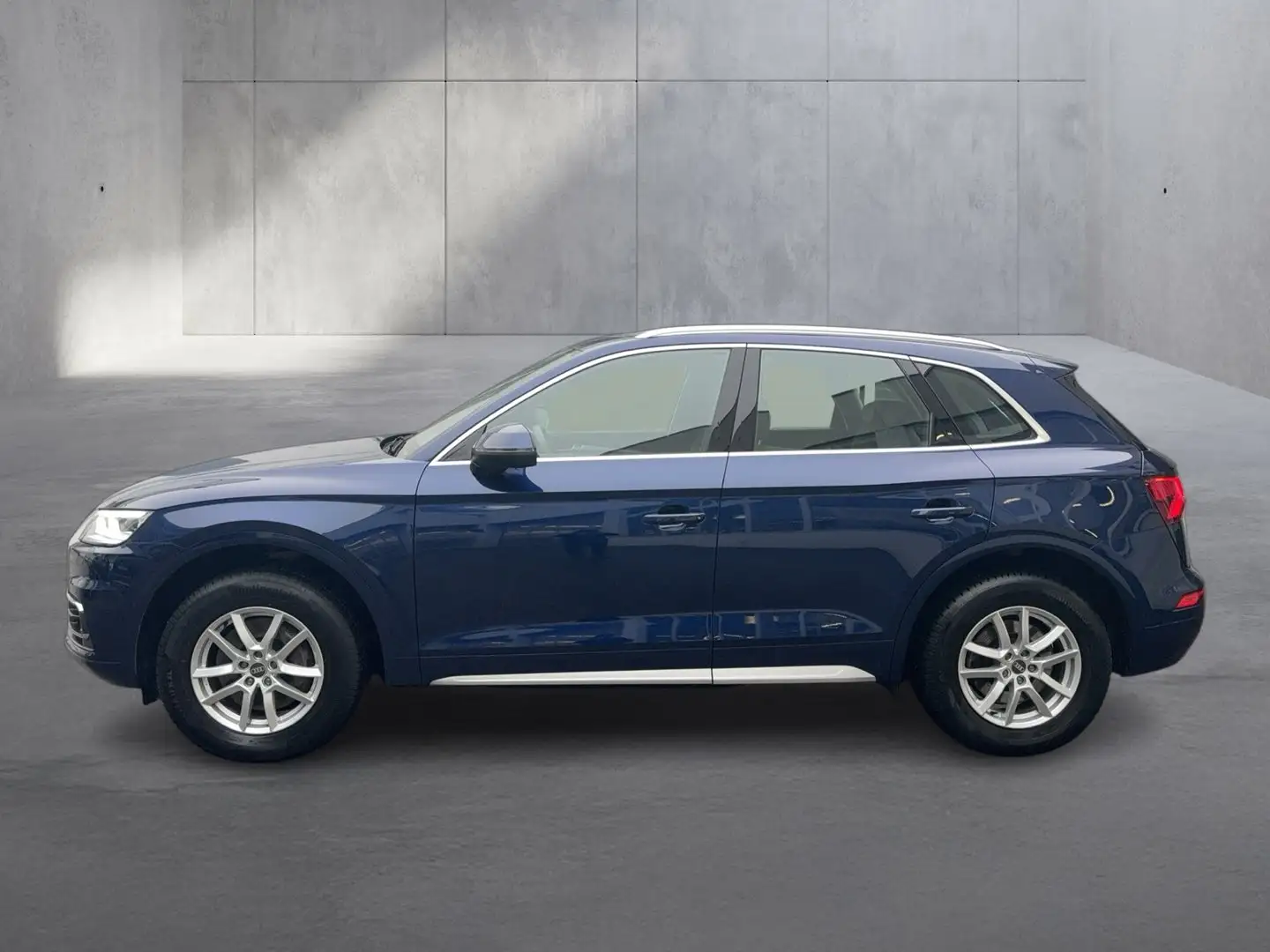 Audi Q5 50 TDI quattro intense Blau - 2