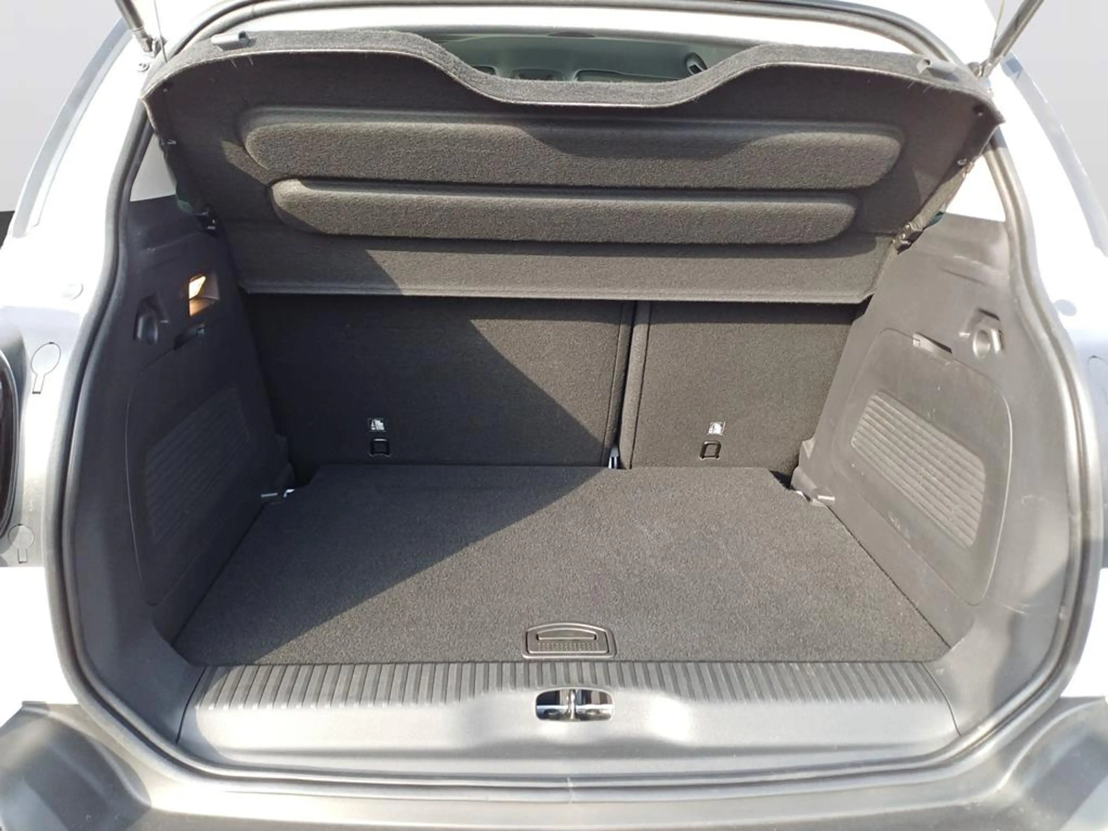 Citroen C3 Aircross PureTech 110 S&S Shine — photo 7