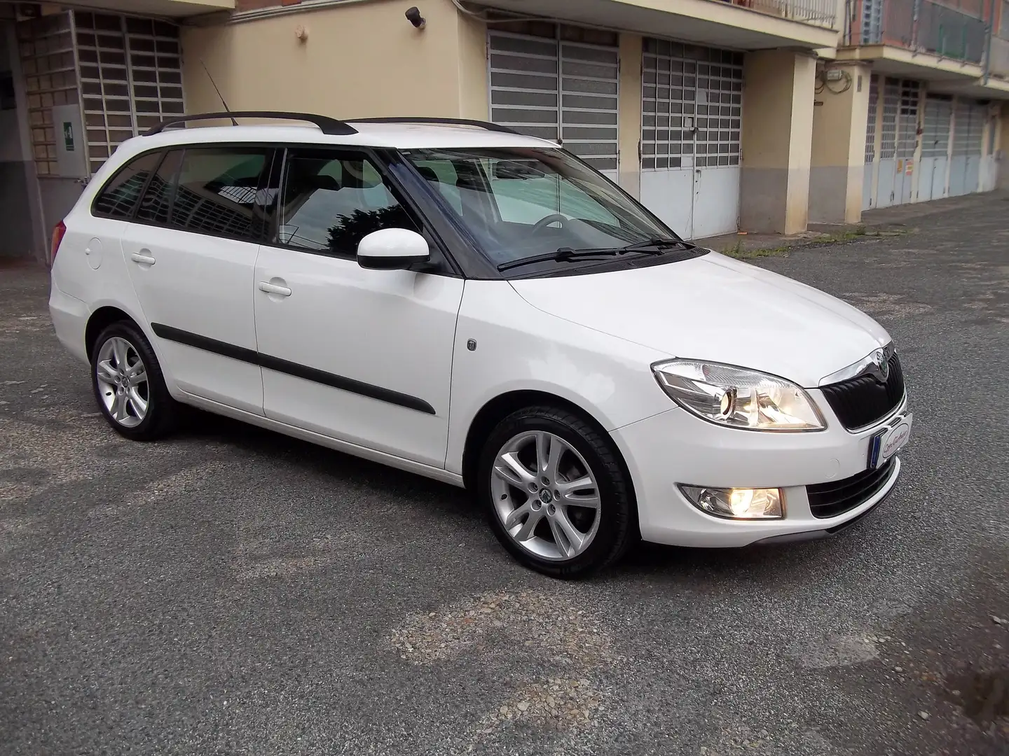Skoda Fabia Wagon 1.2 TSI Sport Uniproprietario 86.300km!!! E5 Weiß - 2