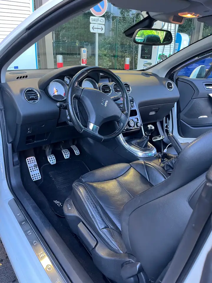 Peugeot 308 308 Coupé-Cabriolet — photo 5