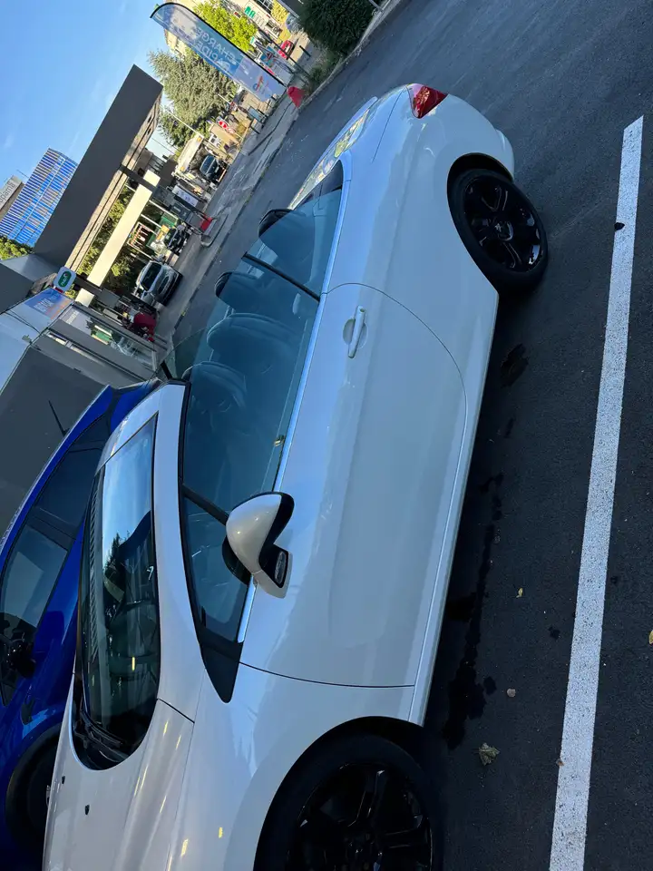 Peugeot 308 308 Coupé-Cabriolet — photo 9
