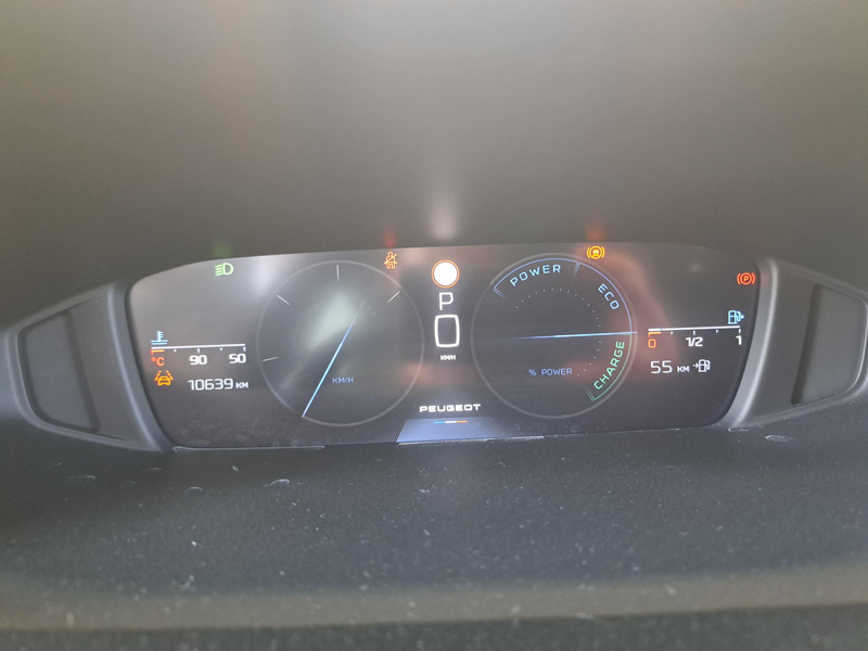 Peugeot 408 1.2 Hybrid Allure e-DSC6 5d 100kW — photo 11