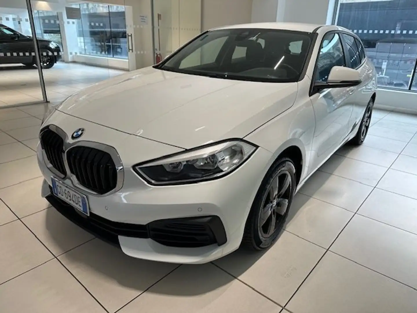 BMW 116 Serie 1 F40 116d Sport auto Blanc - 1