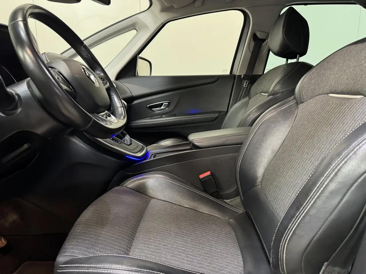 Renault Grand Scenic 1.3 TCe 7 PL Autom. Airco GPS Topstaat! ..., миниатюра 9