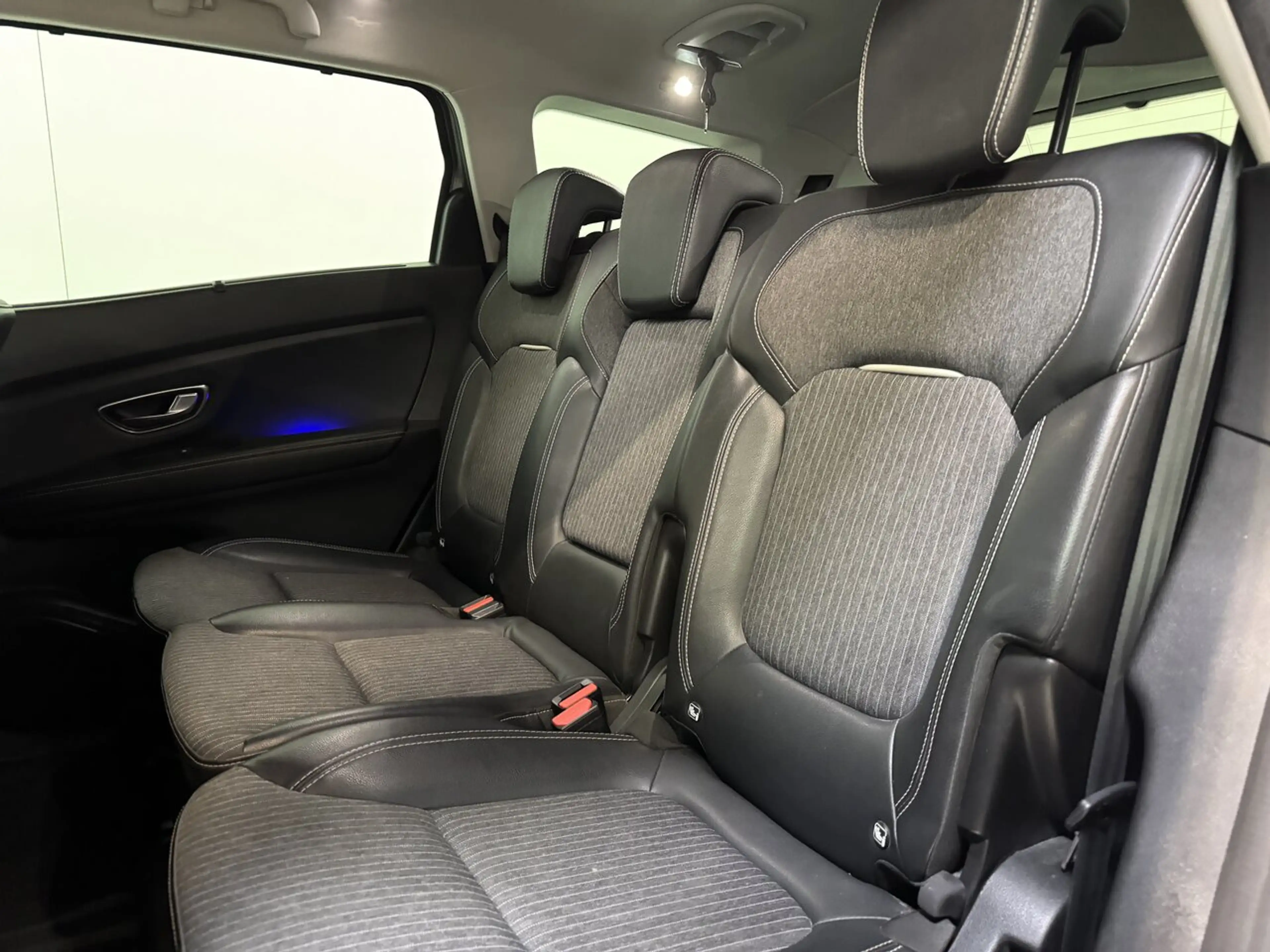 Renault Grand Scenic 1.3 TCe 7 PL  Autom. - Airco - GPS - Topstaat! ... — photo 10