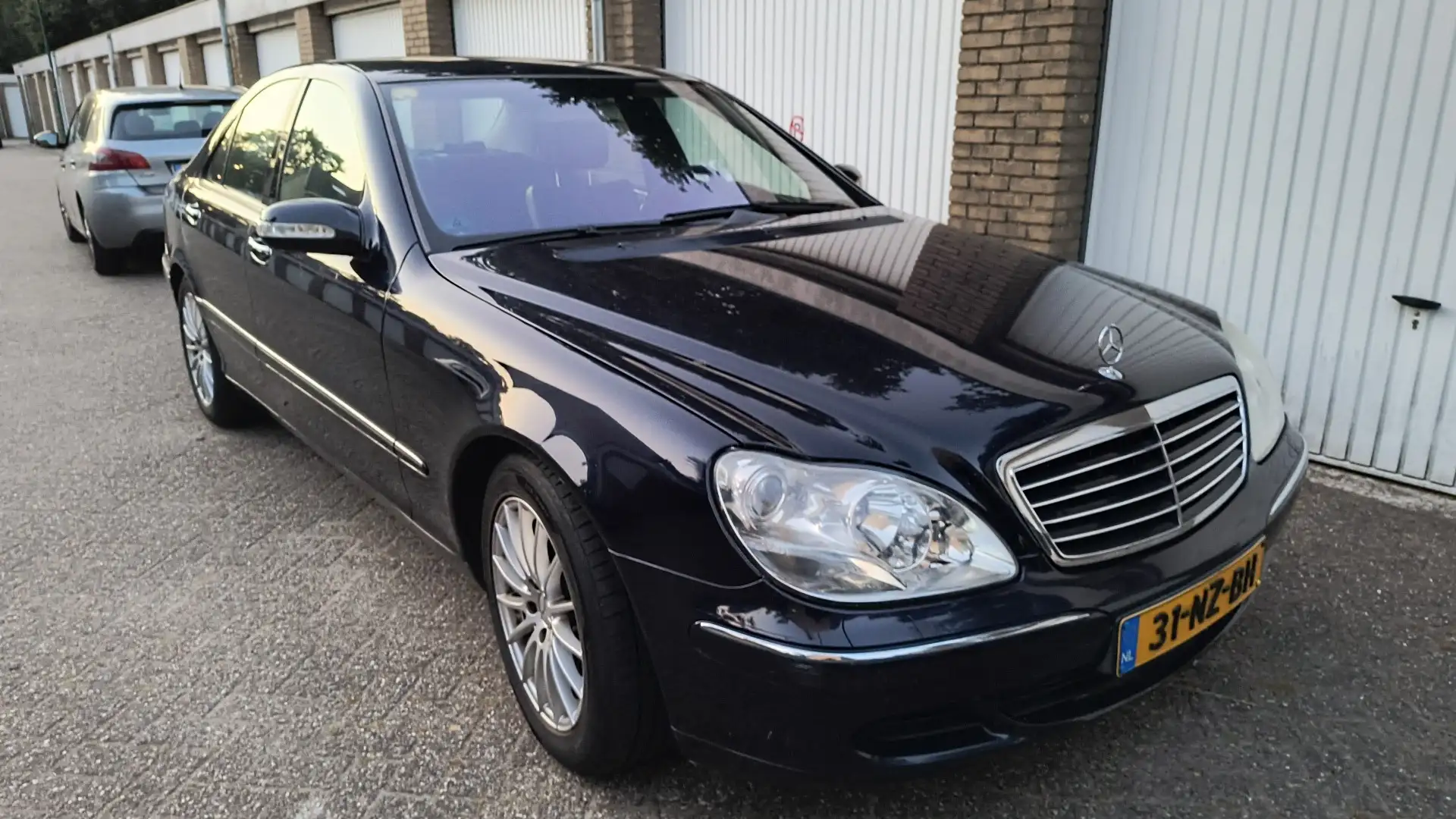 Mercedes-Benz S 500 4Matic - 1