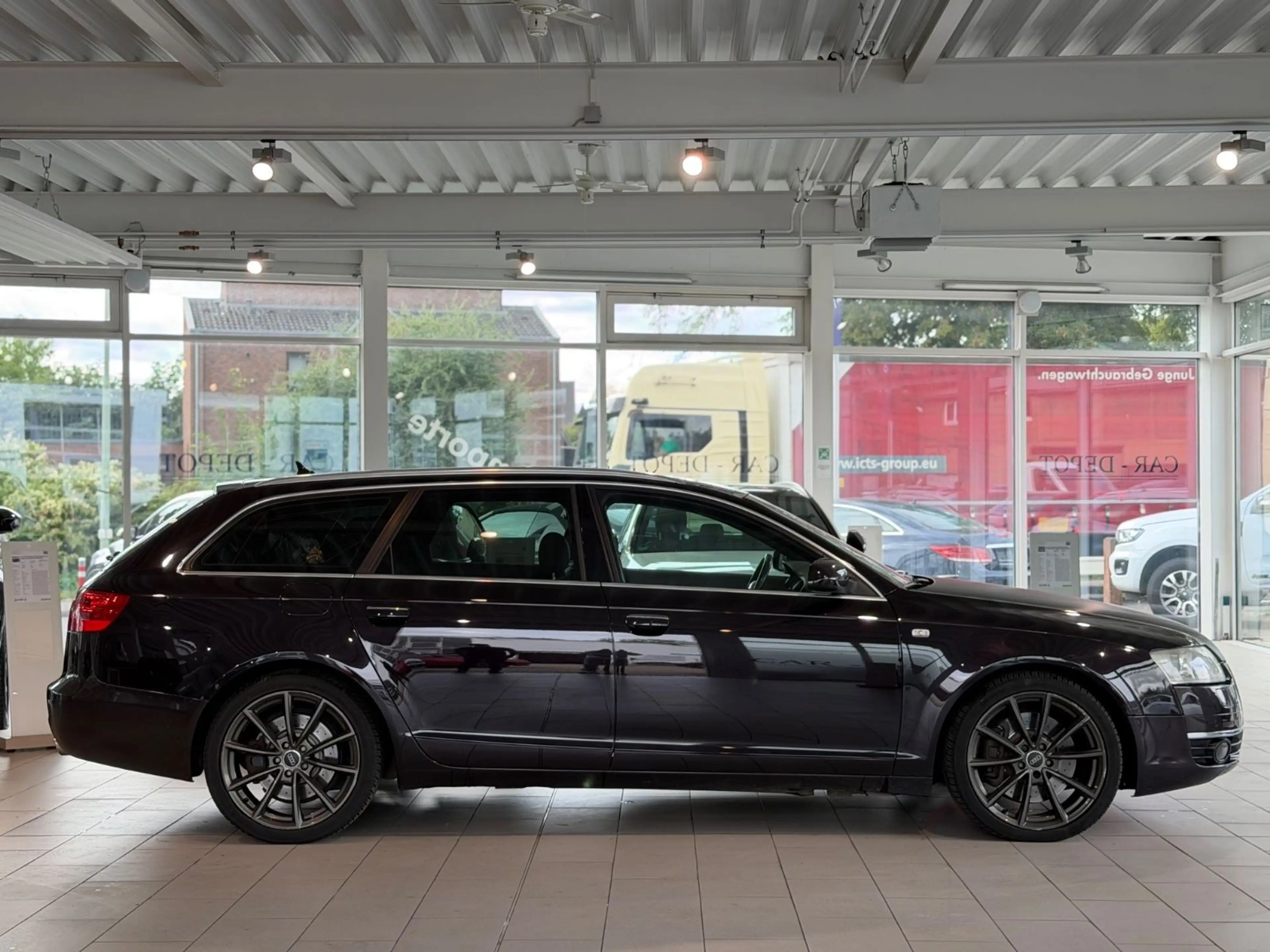Audi A6 Avant 3.0 TDI quattro* S-LINE * NAVI*AHK*Bi.X — photo 6