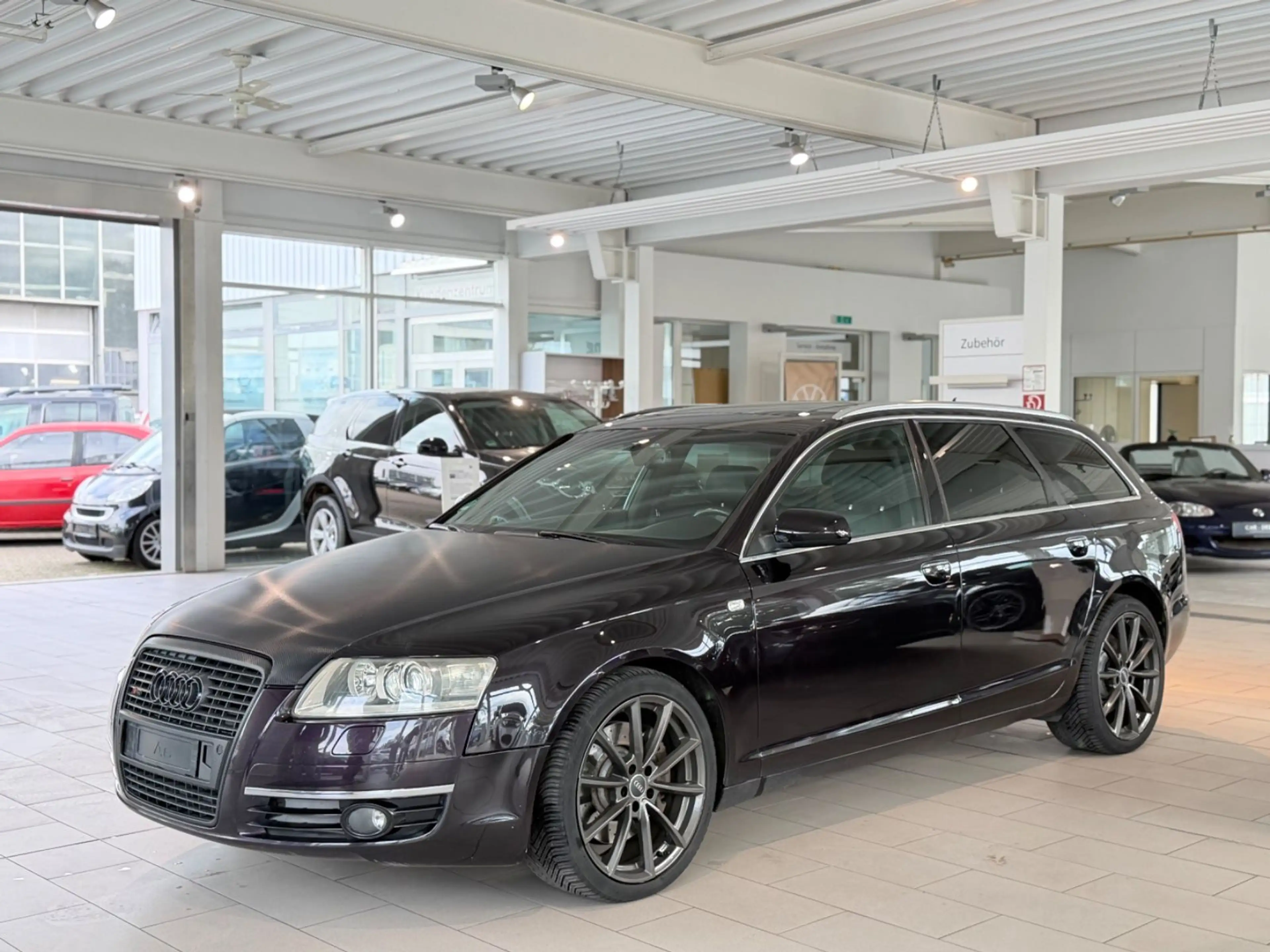 Audi A6 Avant 3.0 TDI quattro* S-LINE * NAVI*AHK*Bi.X