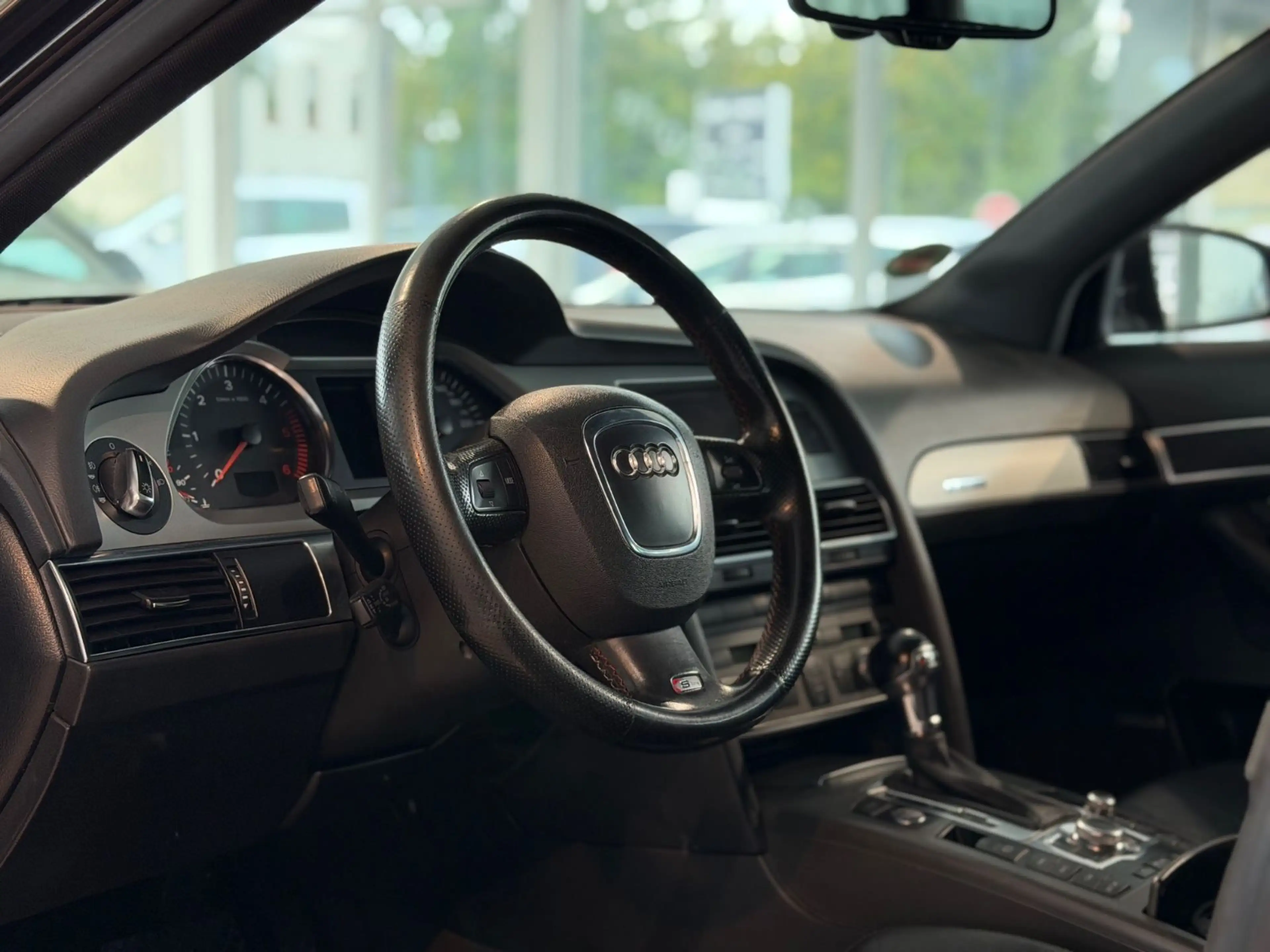 Audi A6 Avant 3.0 TDI quattro* S-LINE * NAVI*AHK*Bi.X — photo 12