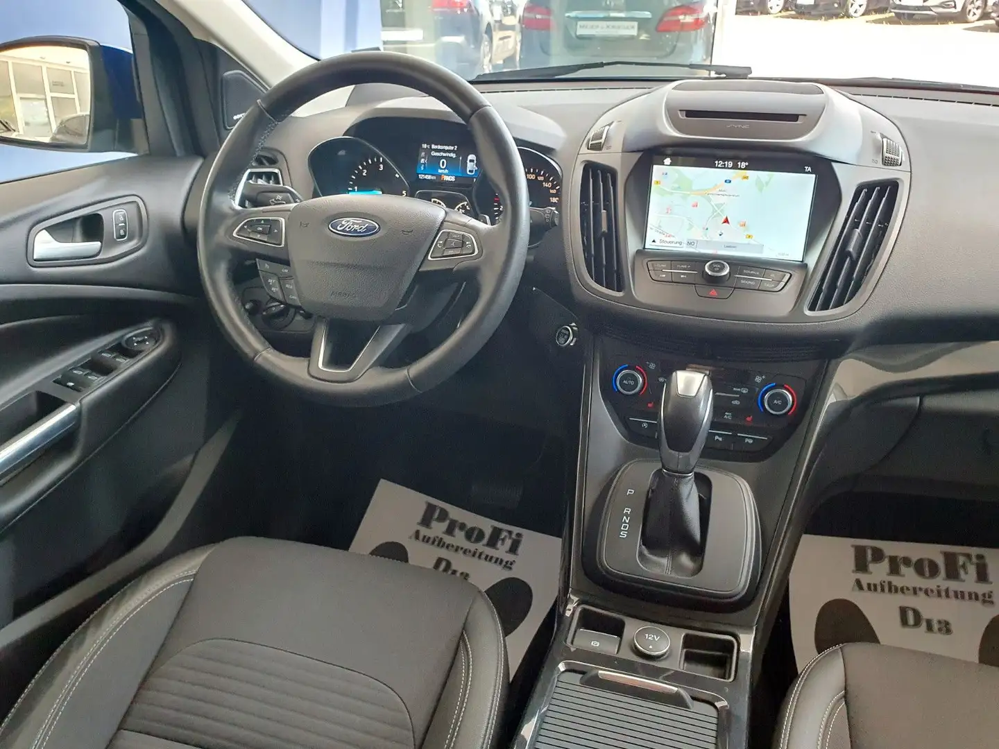 Ford Kuga Titanium 2.0 TDCi AWD Aut/Kamera/1-Hand Azul - 2