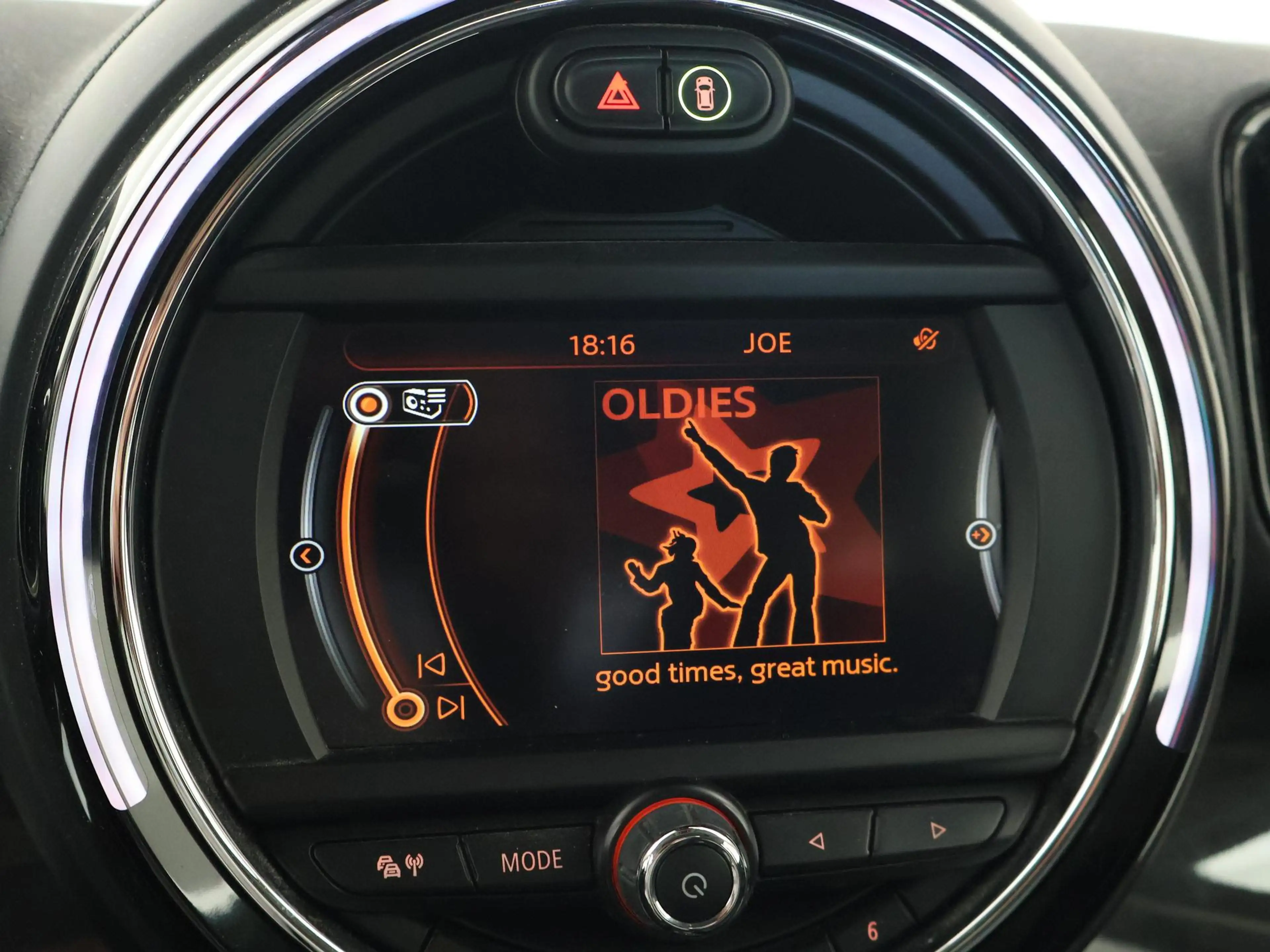 MINI Cooper S Countryman 1.5 ALL4 PLUG-IN HYBRID 224 PK + PANORAMA | LED | — photo 31