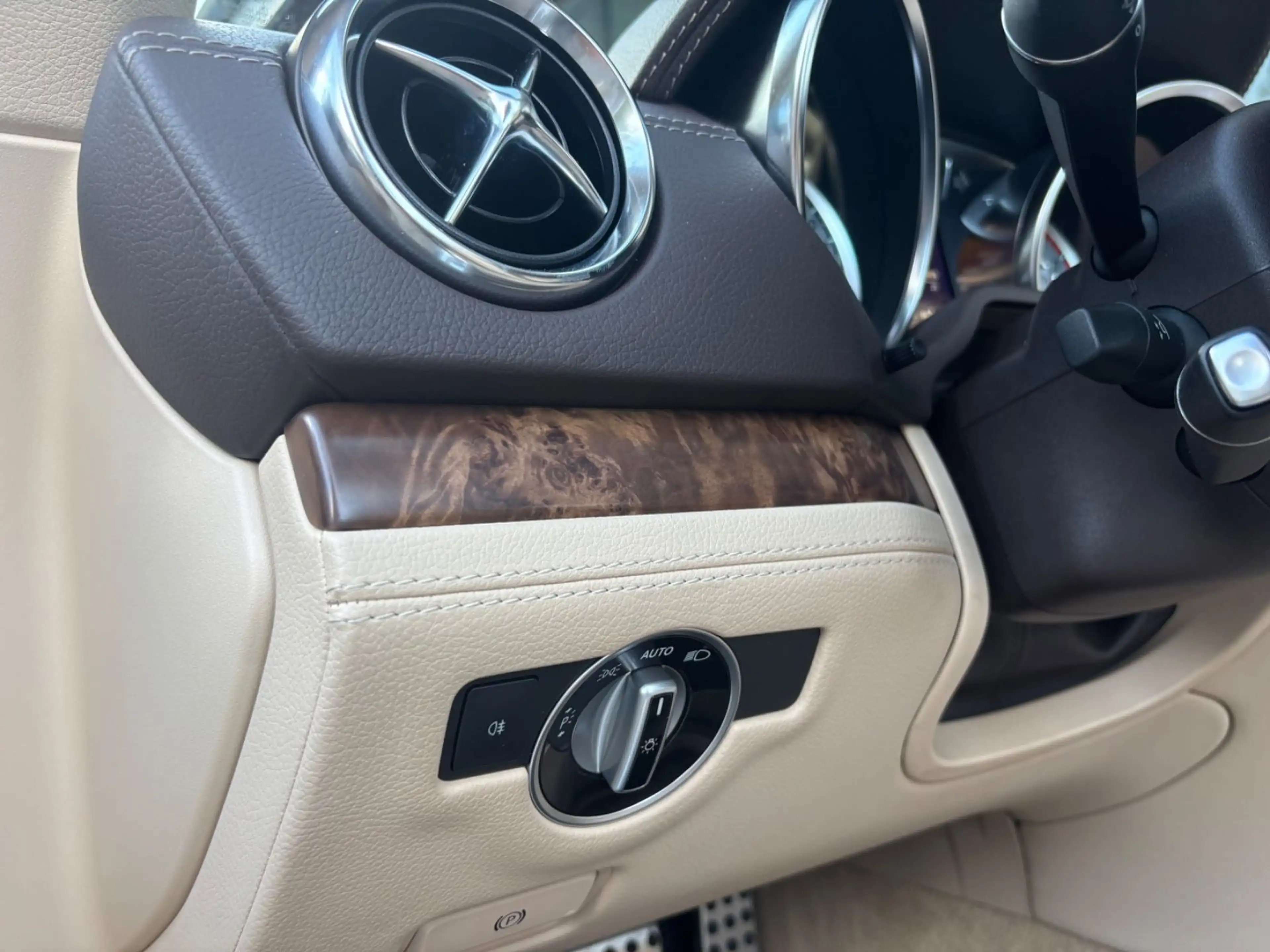 Mercedes-Benz SL 500 deutsch 1.Hand AMG Airscarf — photo 11