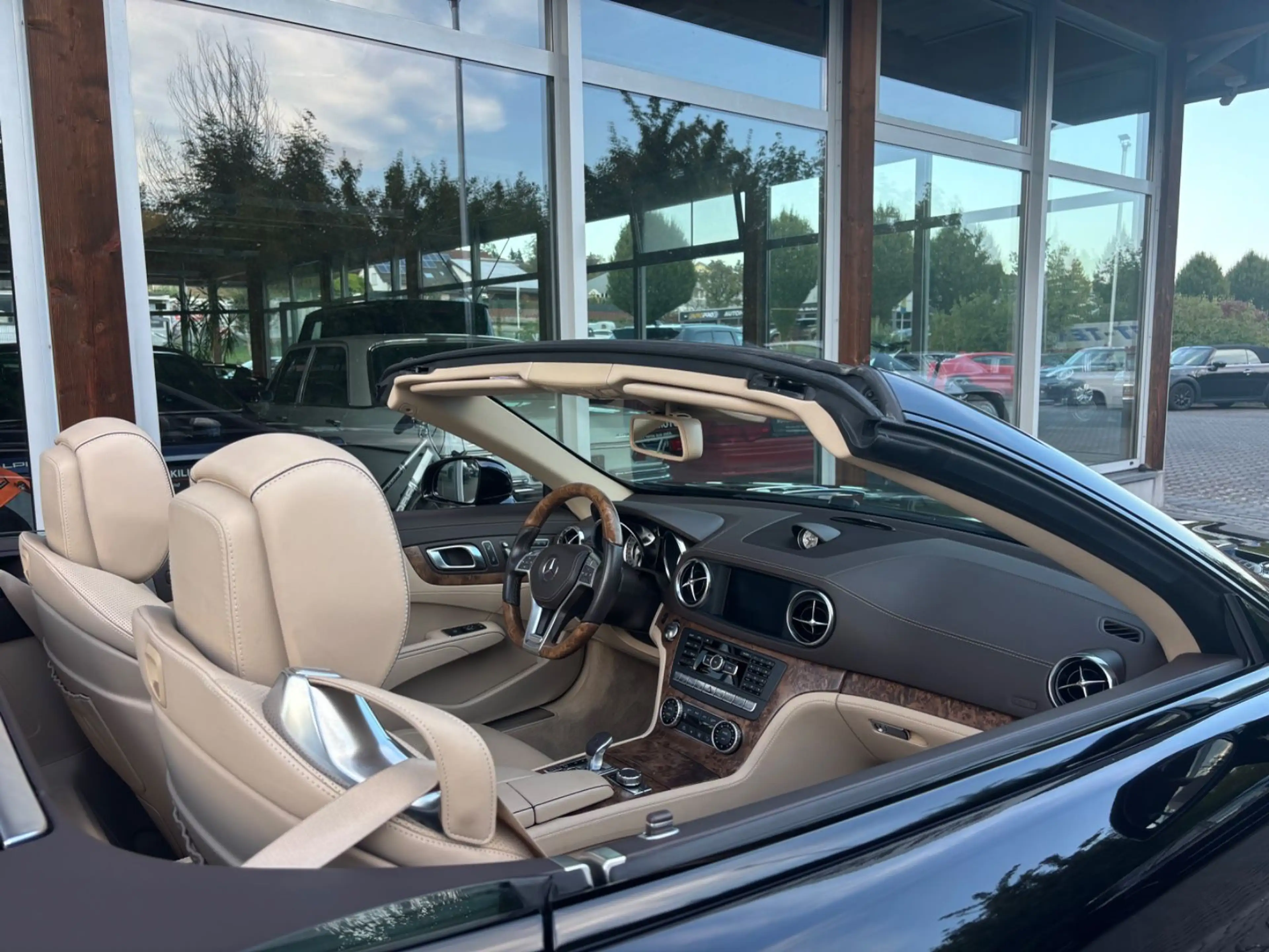 Mercedes-Benz SL 500 deutsch 1.Hand AMG Airscarf — photo 10