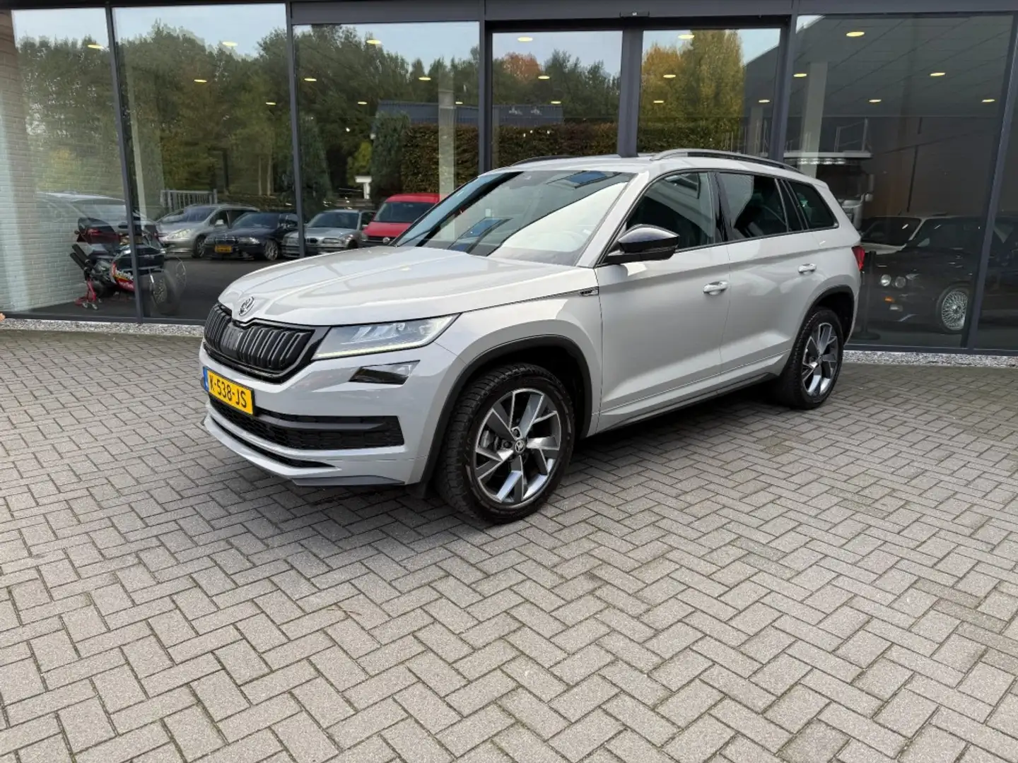 Skoda Kodiaq 1.5 TSI SportLine 7-pers,Pano,Leer/Alcant,LED,Memo Grau - 1