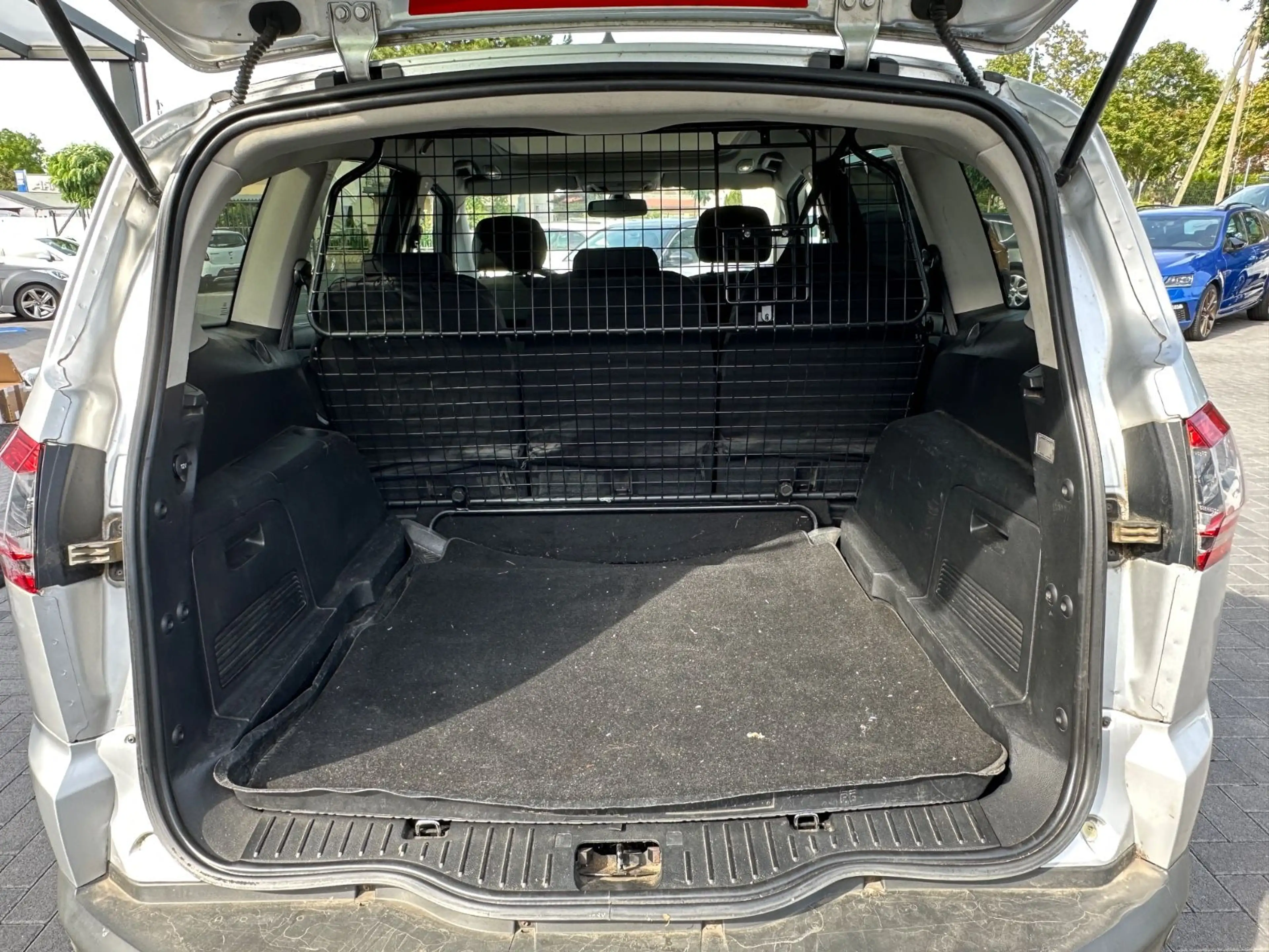 Ford S-Max S-MAX Titanium 2.0 Benzin*Klima*Temp*Navi*Xenon* — photo 6
