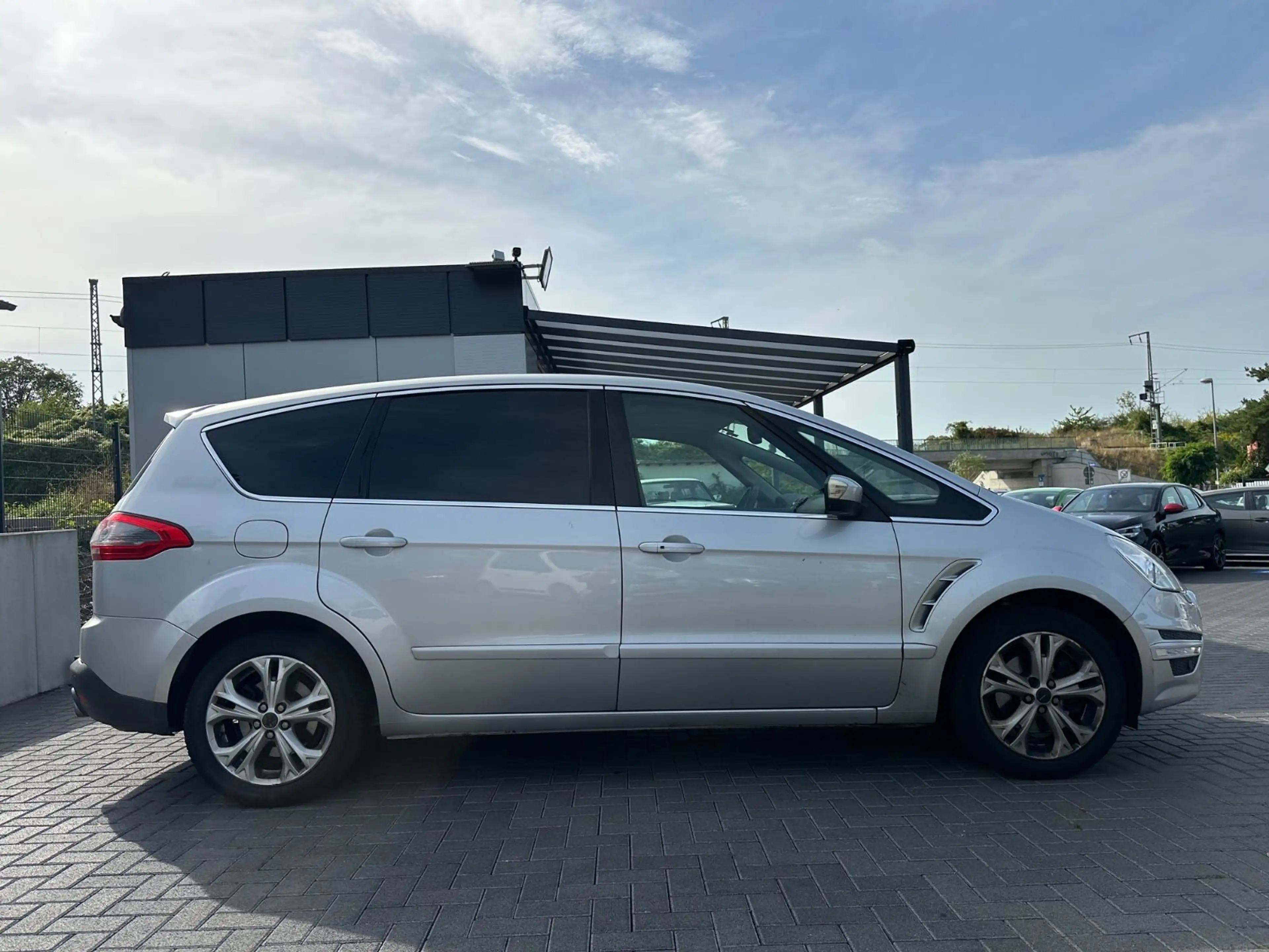Ford S-Max S-MAX Titanium 2.0 Benzin*Klima*Temp*Navi*Xenon* — photo 8