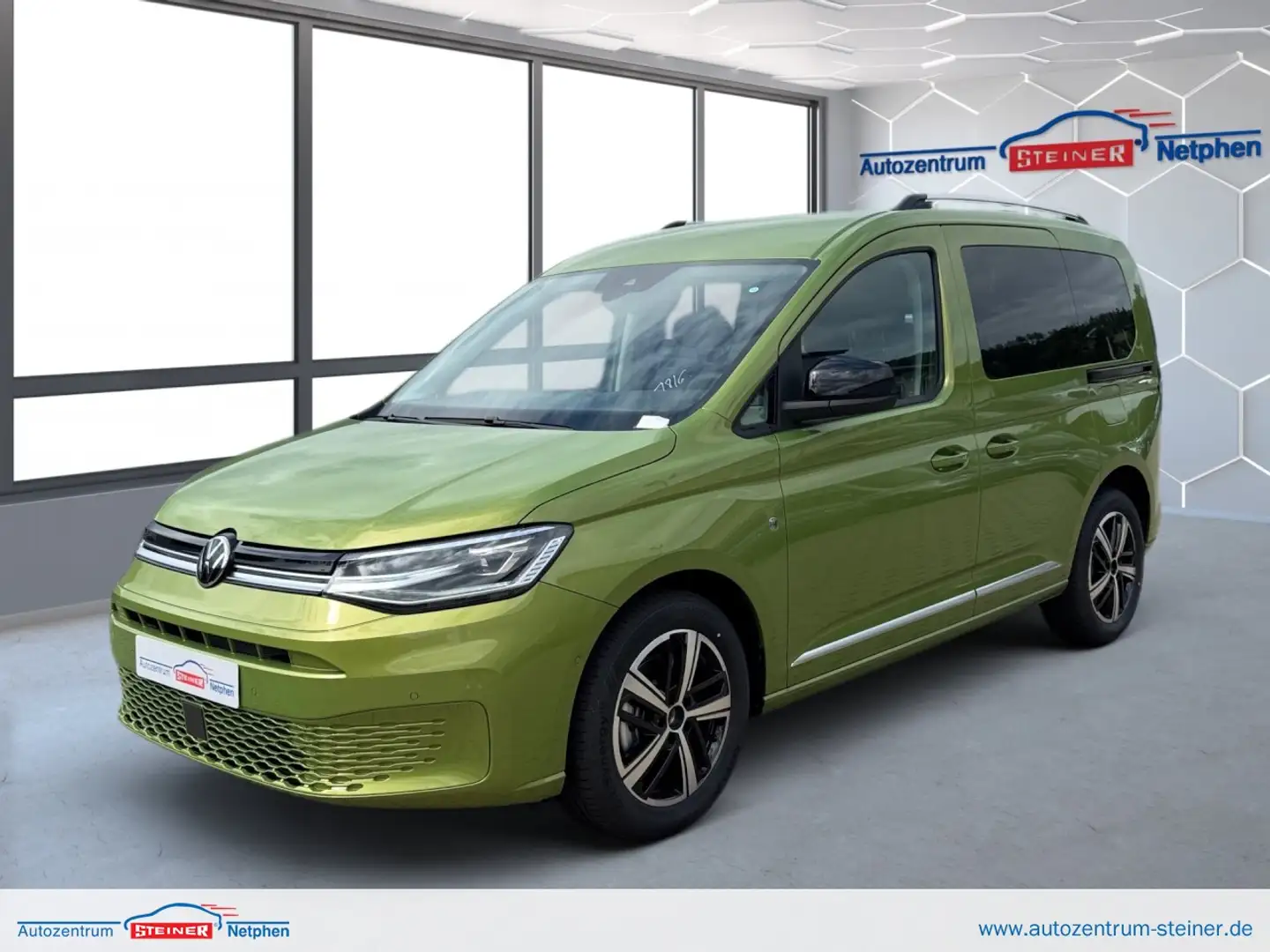 Volkswagen Caddy 1.5 TSI 114 DSG Style AHK Keyless AssistP. Klima Vert - 1