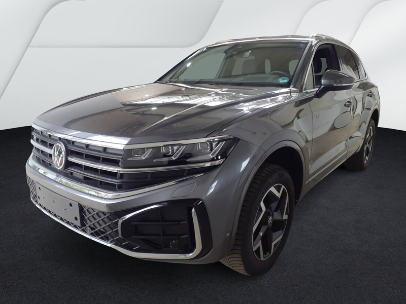 Volkswagen Touareg R-Line 3.0TDI +AHK+STDHZ+LUFT+ — photo 2