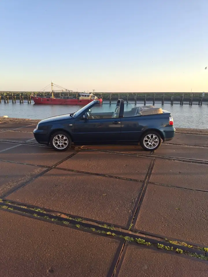 Volkswagen Golf Cabriolet 1.8 Highline, foto 4