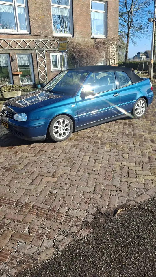 Volkswagen Golf Cabriolet 1.8 Highline, foto 3