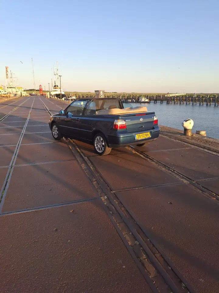 Volkswagen Golf Cabriolet 1.8 Highline, foto 5