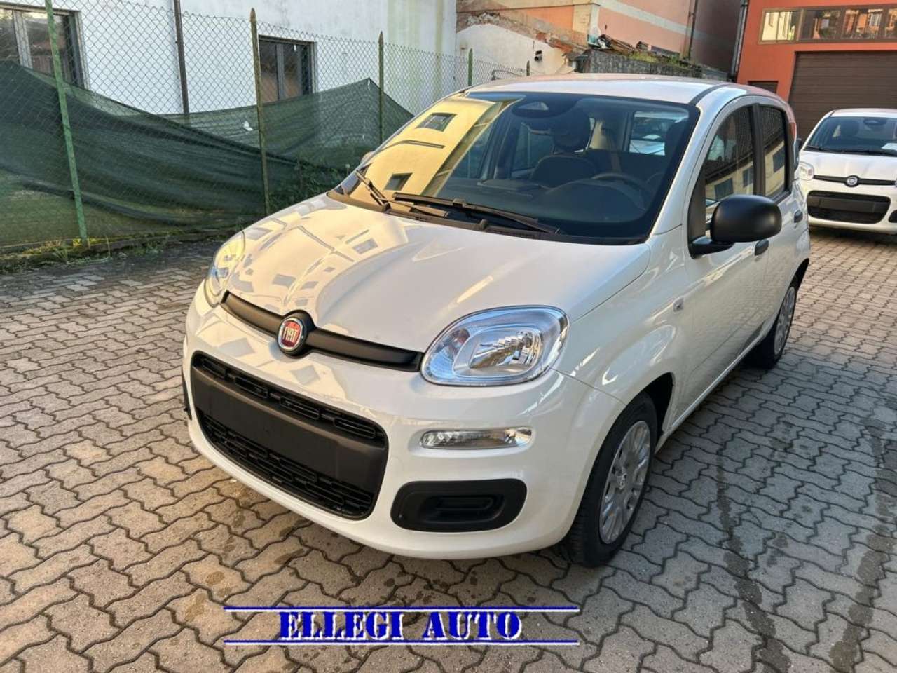 Fiat Panda 1.0 HYBRID +PACK ICON KM 0
