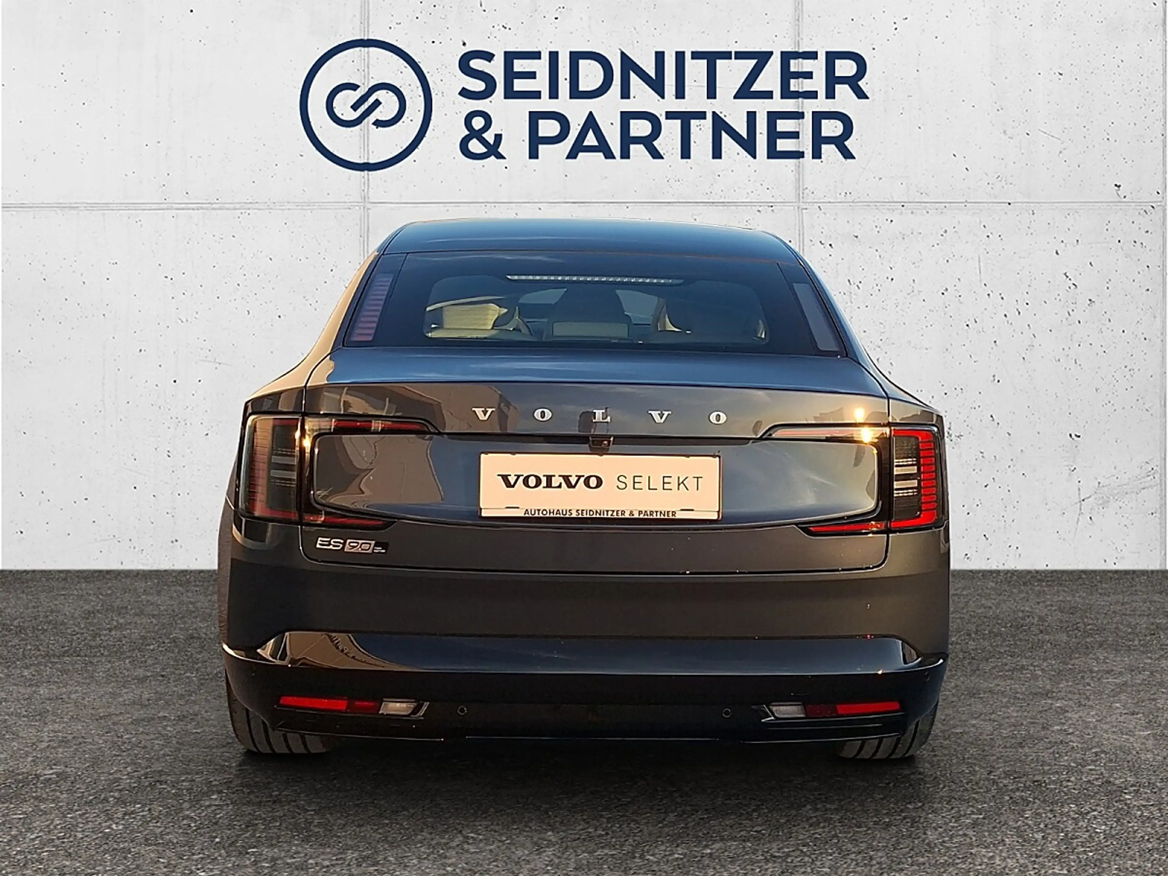 Volvo ES90 Twin Motor AWD 106kWh Ultra — photo 5