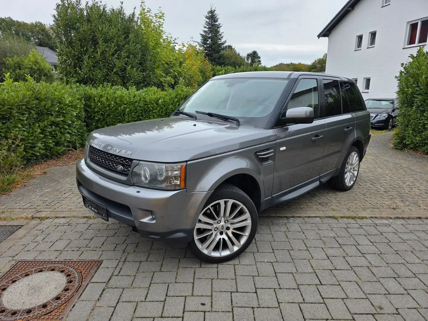 Land Rover Range Rover Sport V6 TD HSE Grau - 2